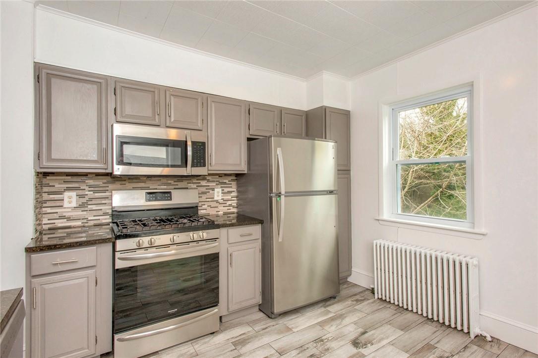 Single Family Grand  Westchester County, NY 10543, MLS-856909-8