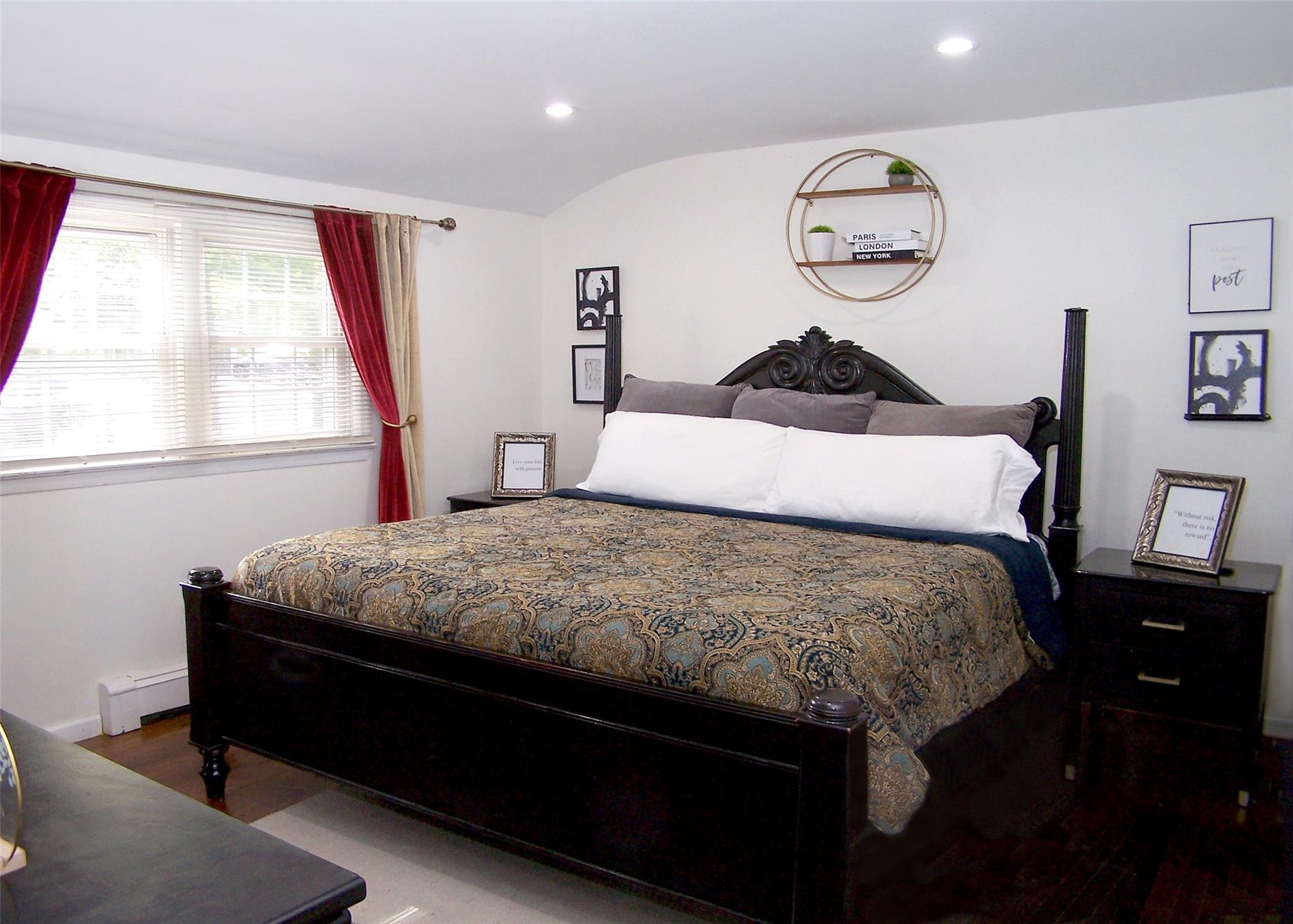 Single Family Helene Ave  Suffolk County, NY 11967, MLS-856916-8