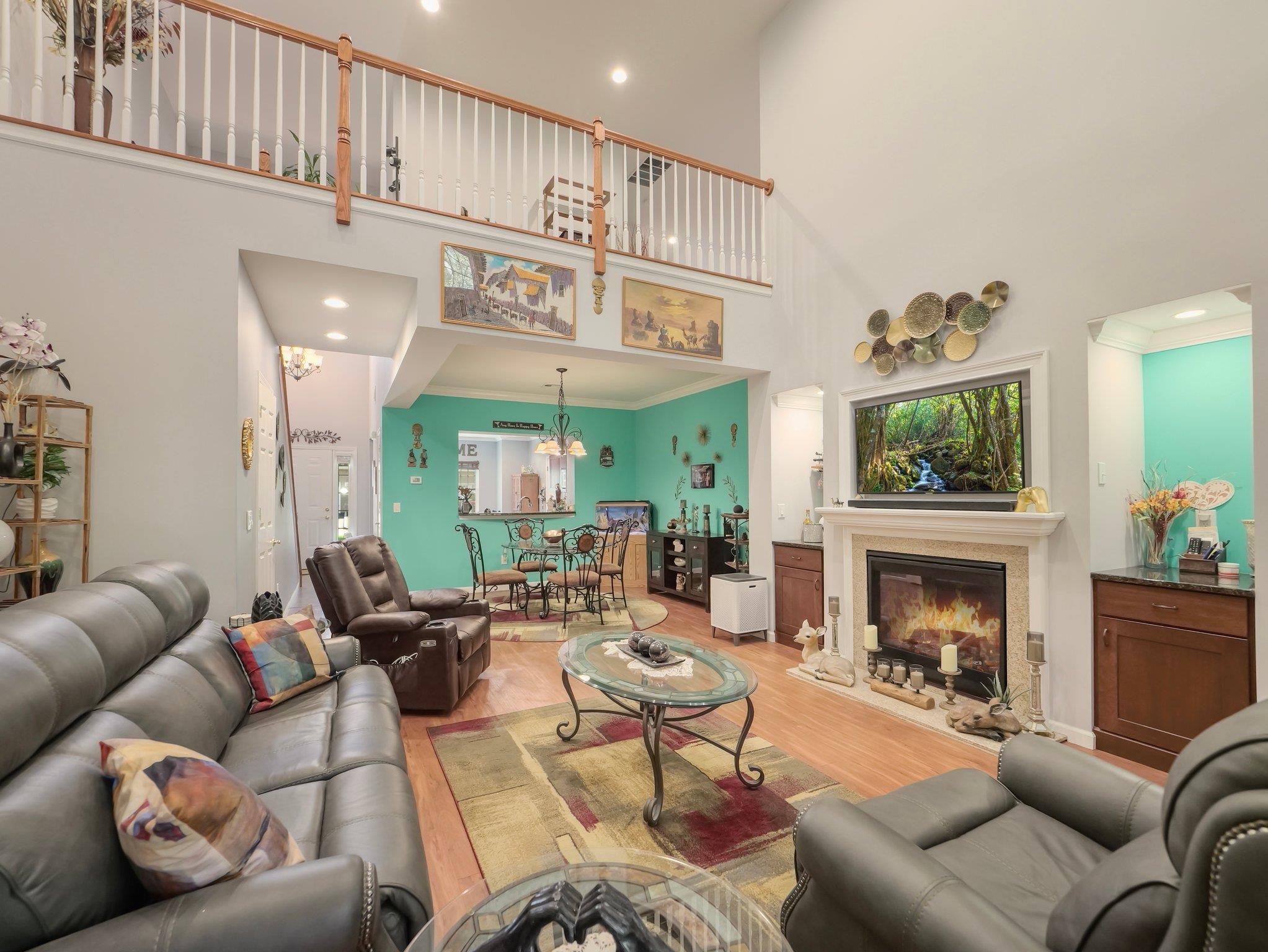 Condo Macintosh Way  Out Of Area, NY 18336, MLS-856919-12