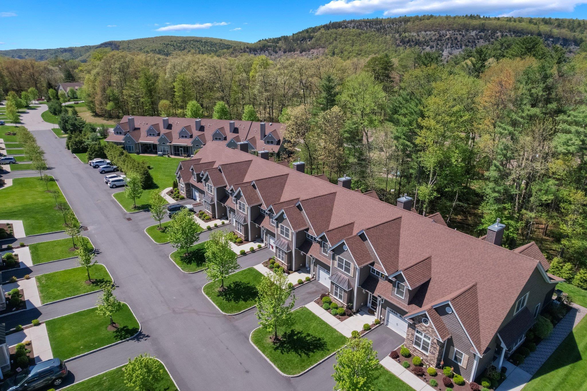 Condo Macintosh Way  Out Of Area, NY 18336, MLS-856919-24