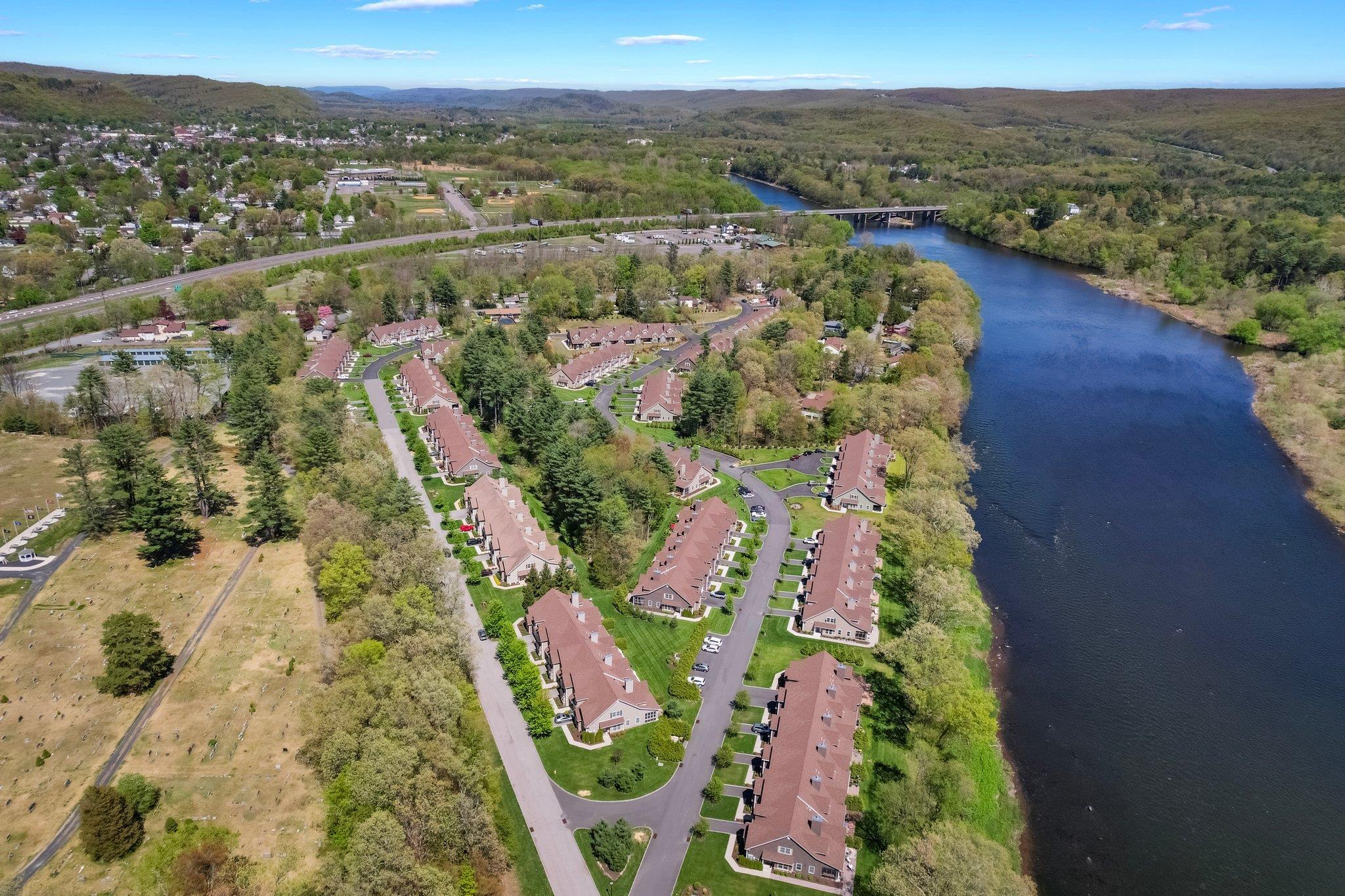 Condo Macintosh Way  Out Of Area, NY 18336, MLS-856919-28