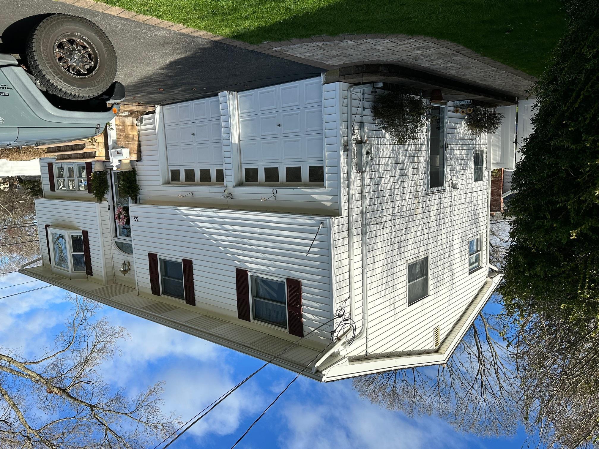 Single Family 41st  Suffolk County, NY 11751, MLS-856923-2