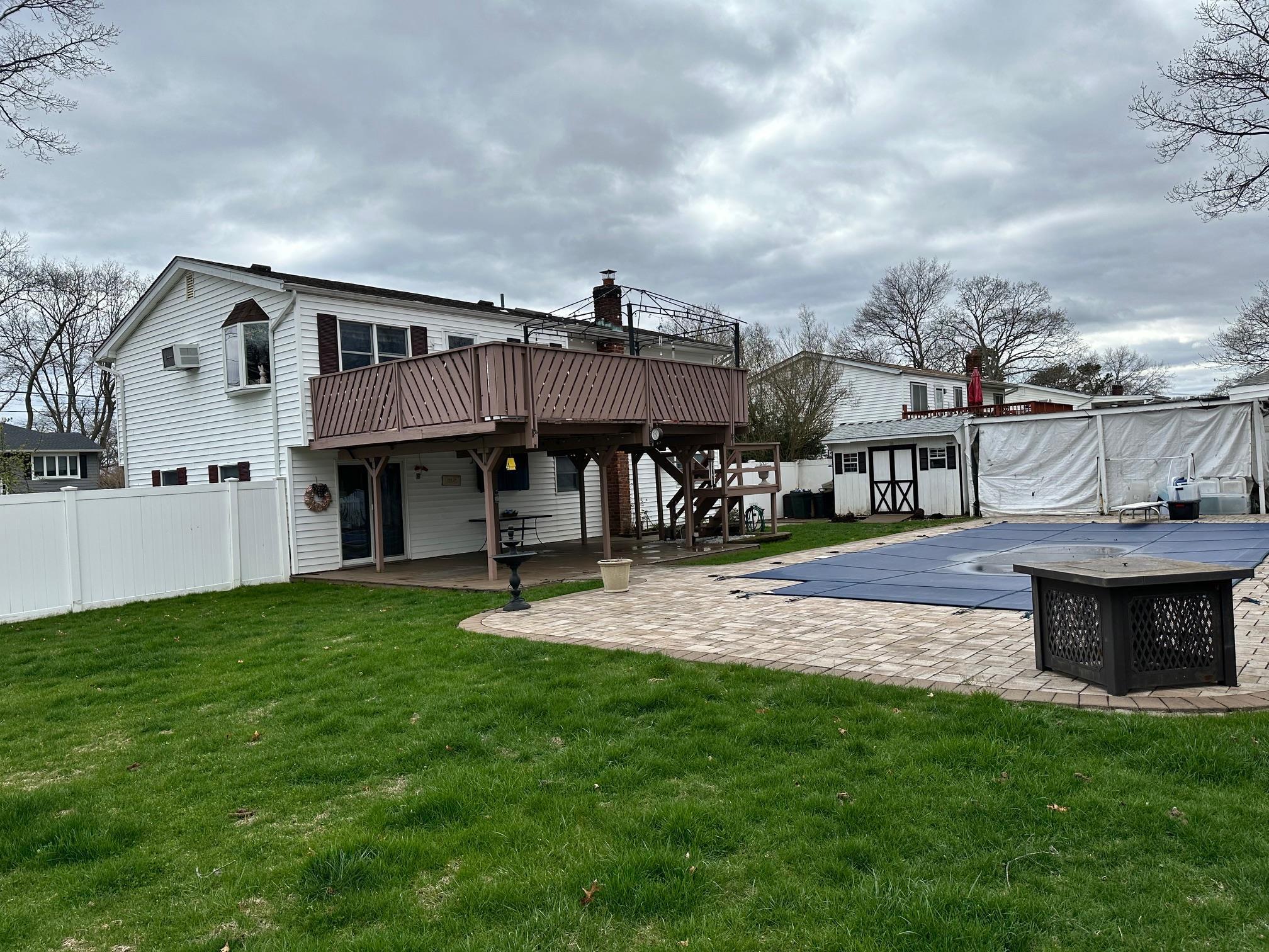 Single Family 41st  Suffolk County, NY 11751, MLS-856923-4