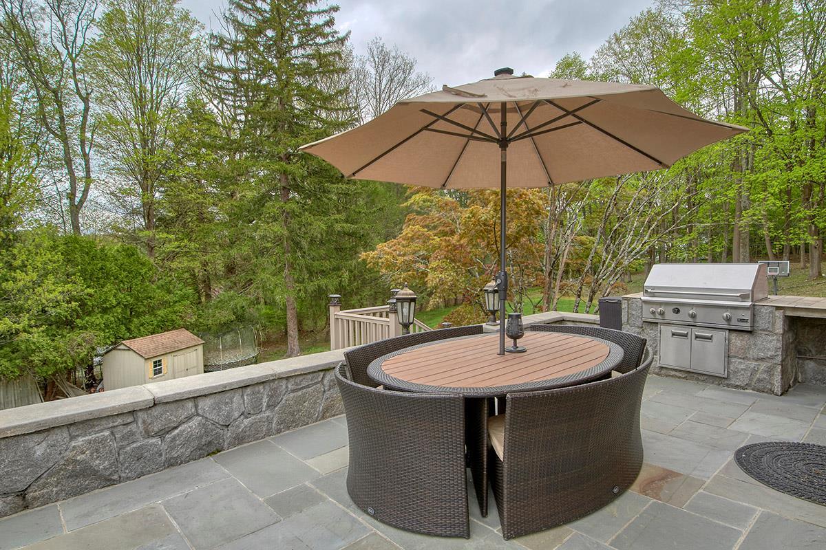 Single Family Heathcote  Westchester County, NY 10549, MLS-856928-40