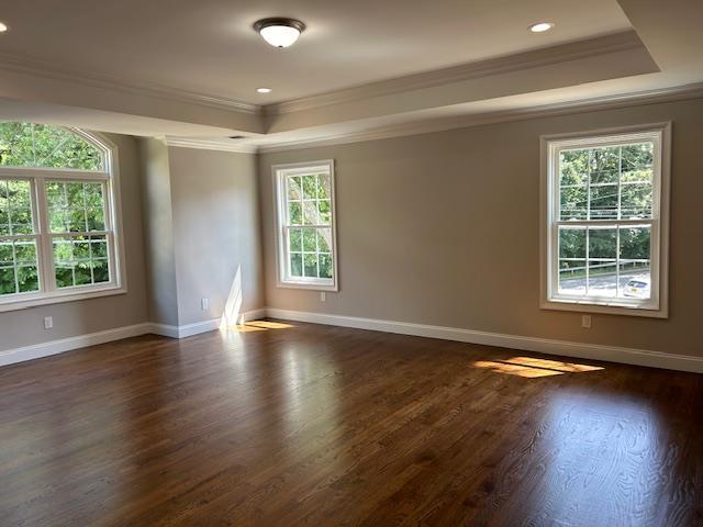 Single Family Elm  Nassau County, NY 11758, MLS-856934-16