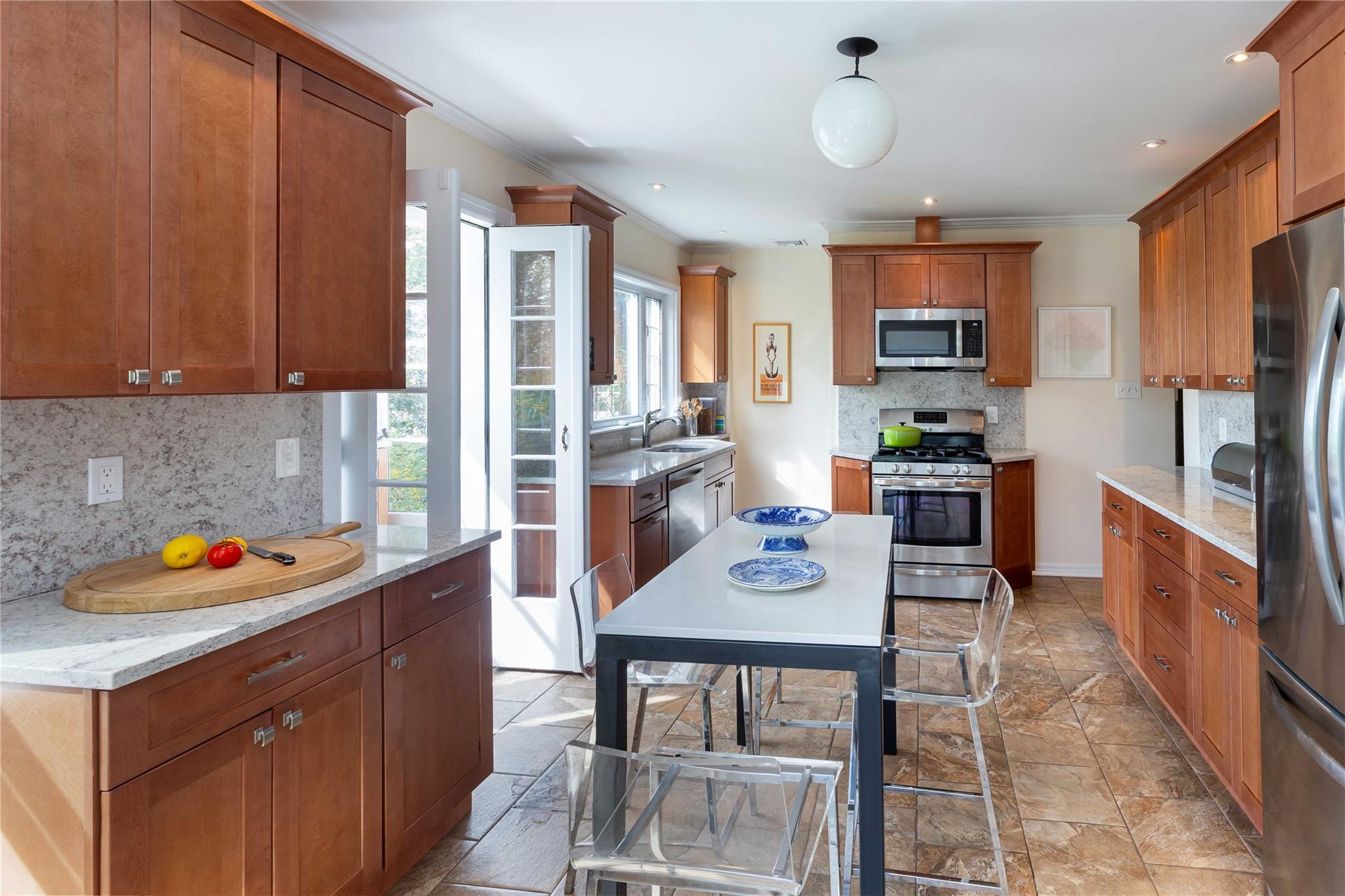 Single Family Alta  Westchester County, NY 10705, MLS-856938-10