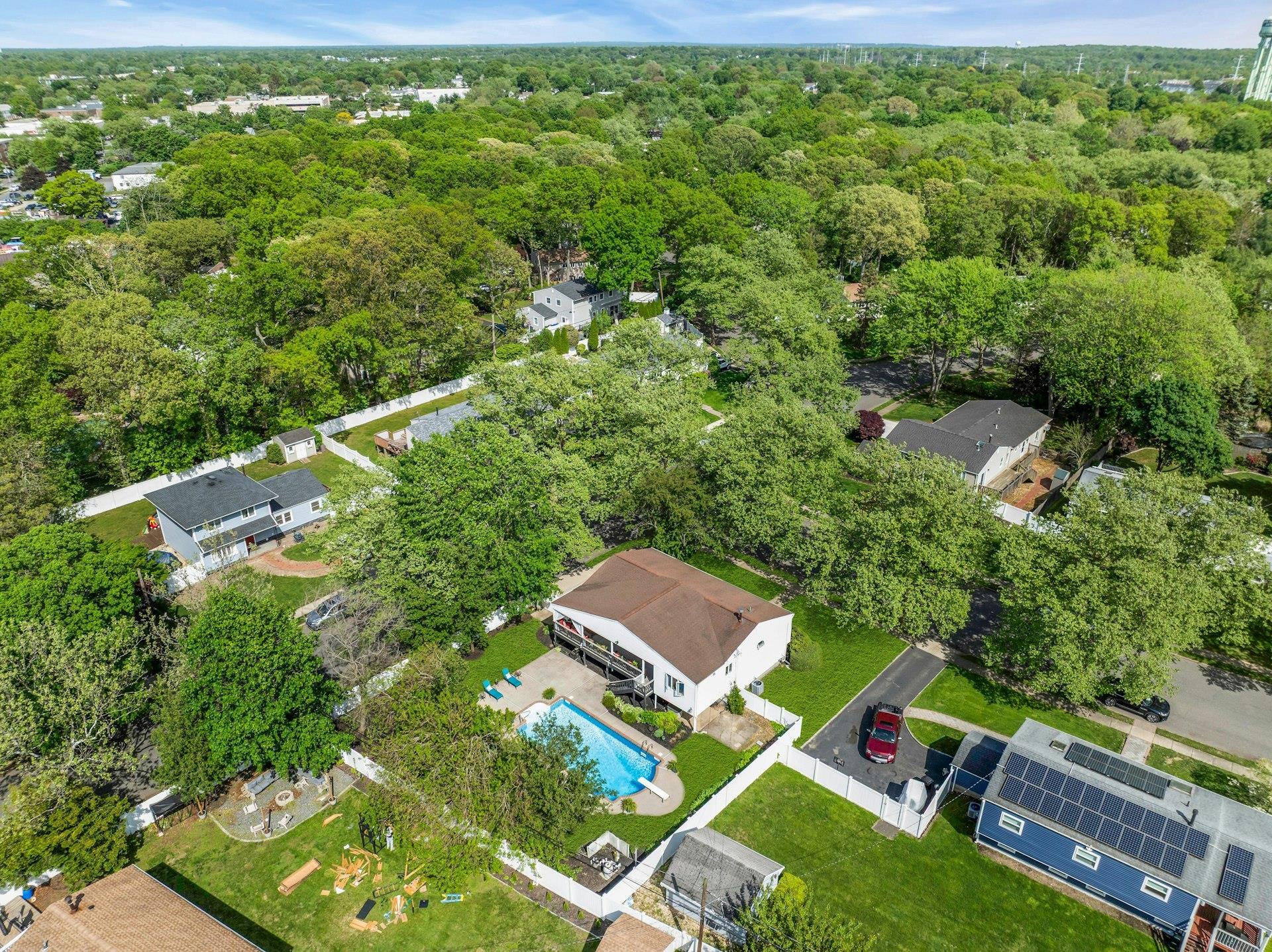 Single Family Pomper  Suffolk County, NY 11731, MLS-856943-31