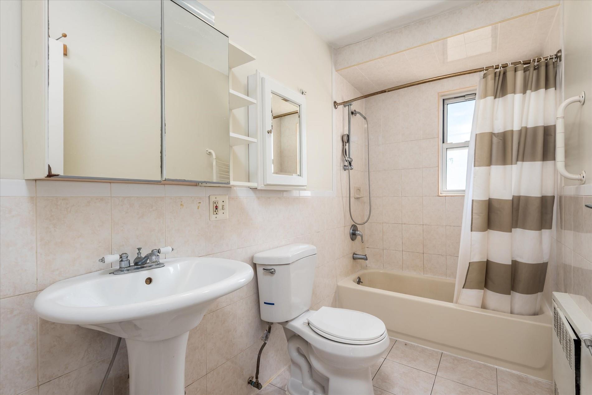 Single Family 77th  Queens, NY 11367, MLS-856948-12
