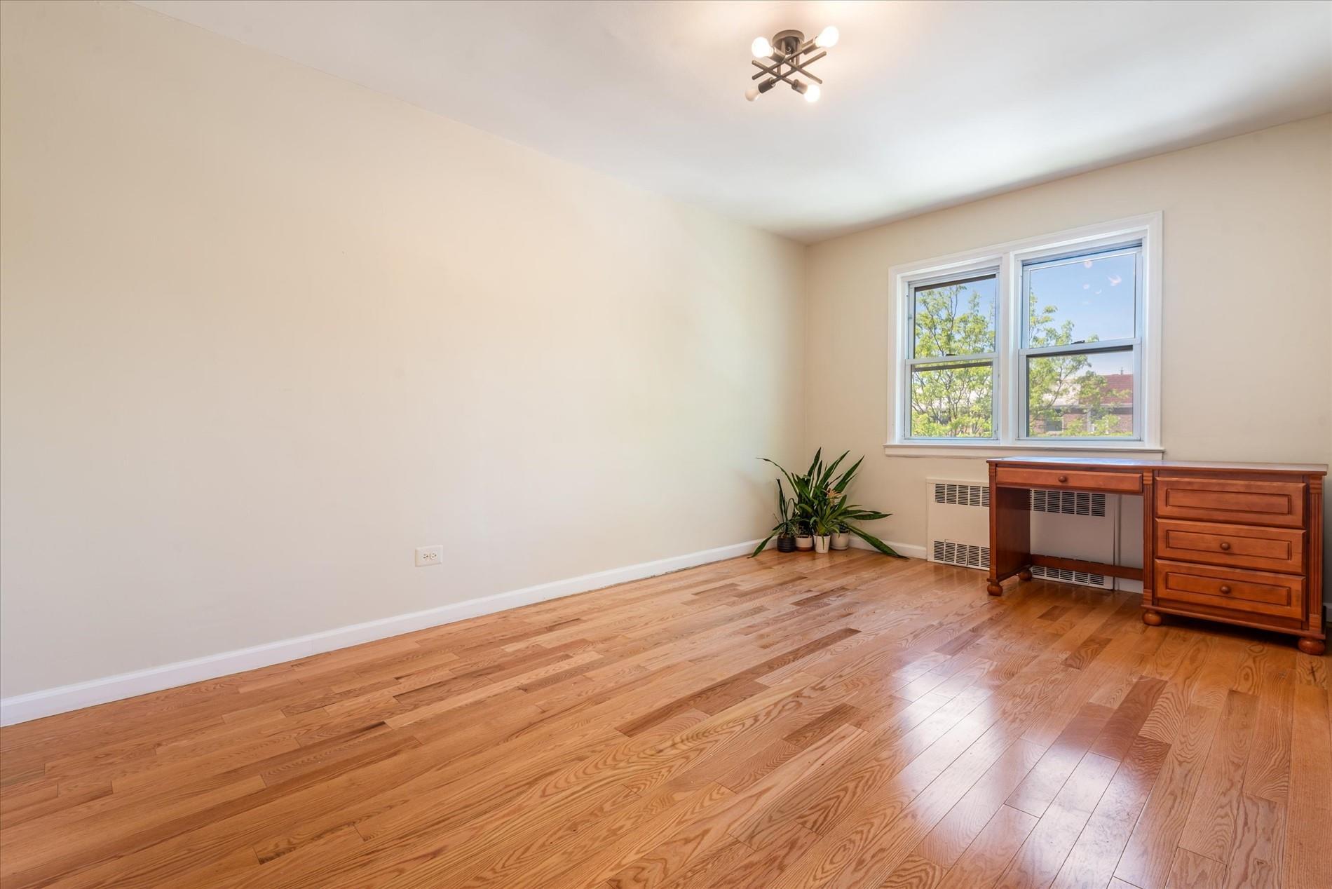 Single Family 77th  Queens, NY 11367, MLS-856948-16