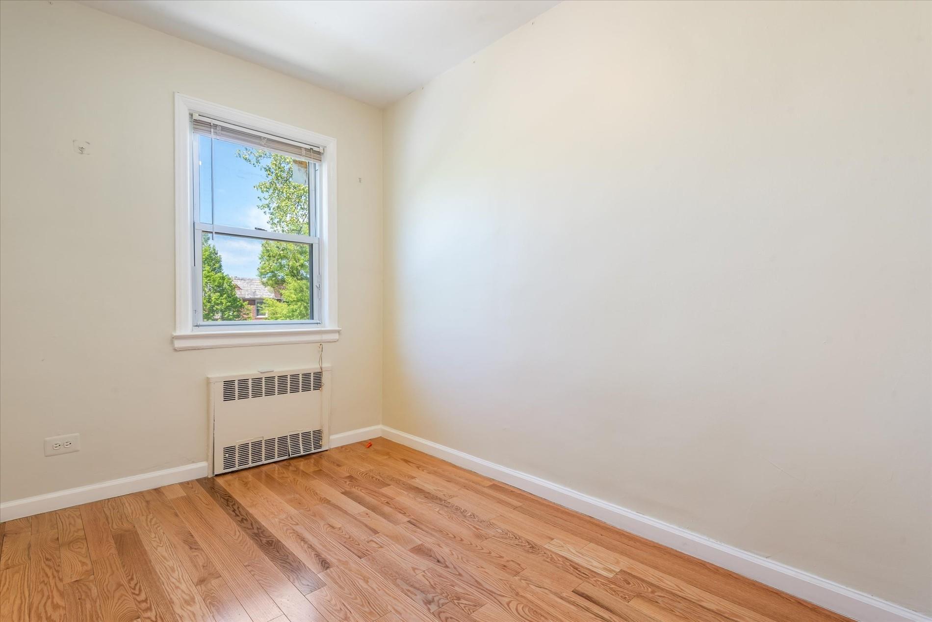 Single Family 77th  Queens, NY 11367, MLS-856948-17