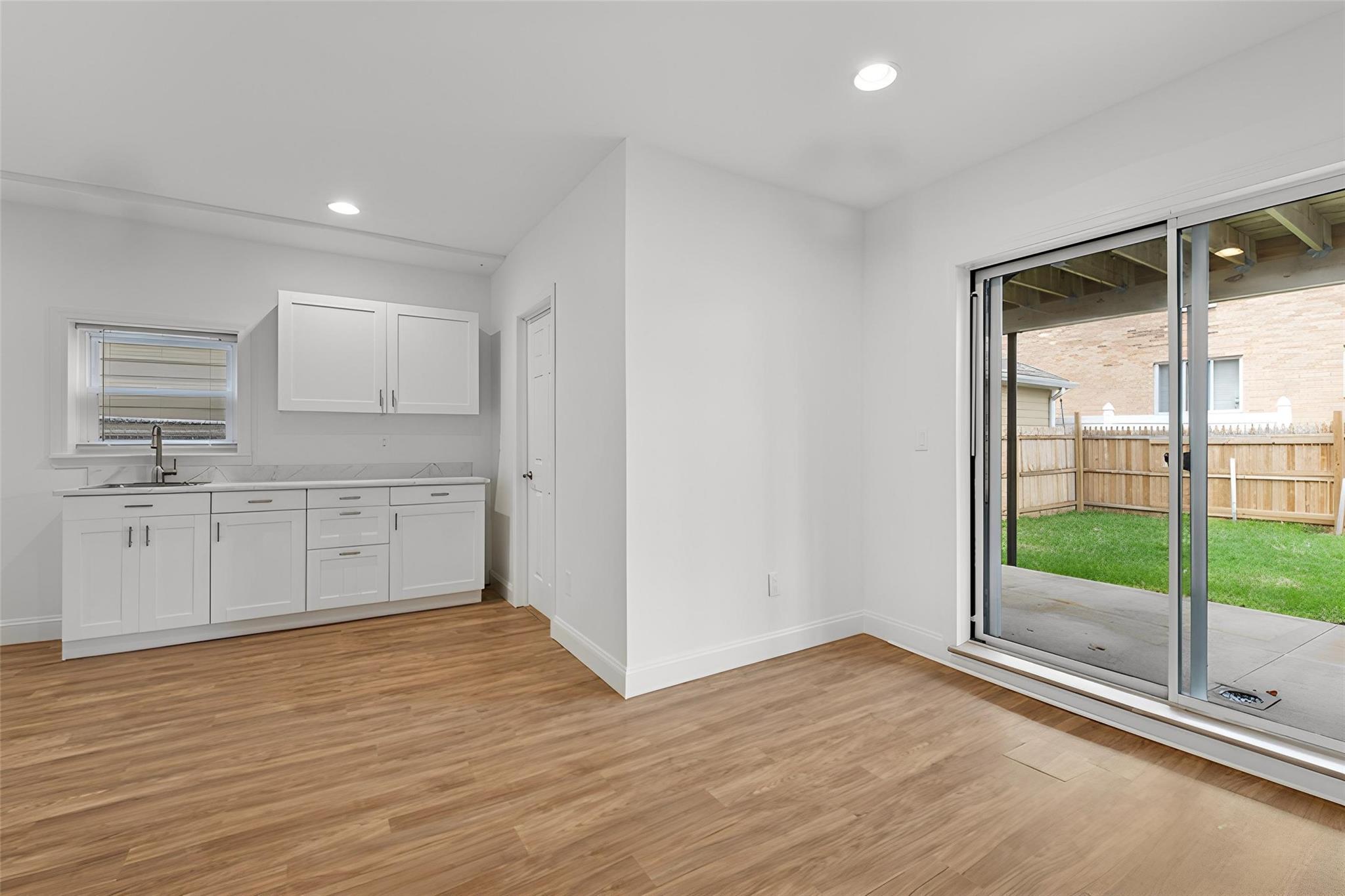Single Family Harding Ave  Bronx, NY 10465, MLS-856951-27