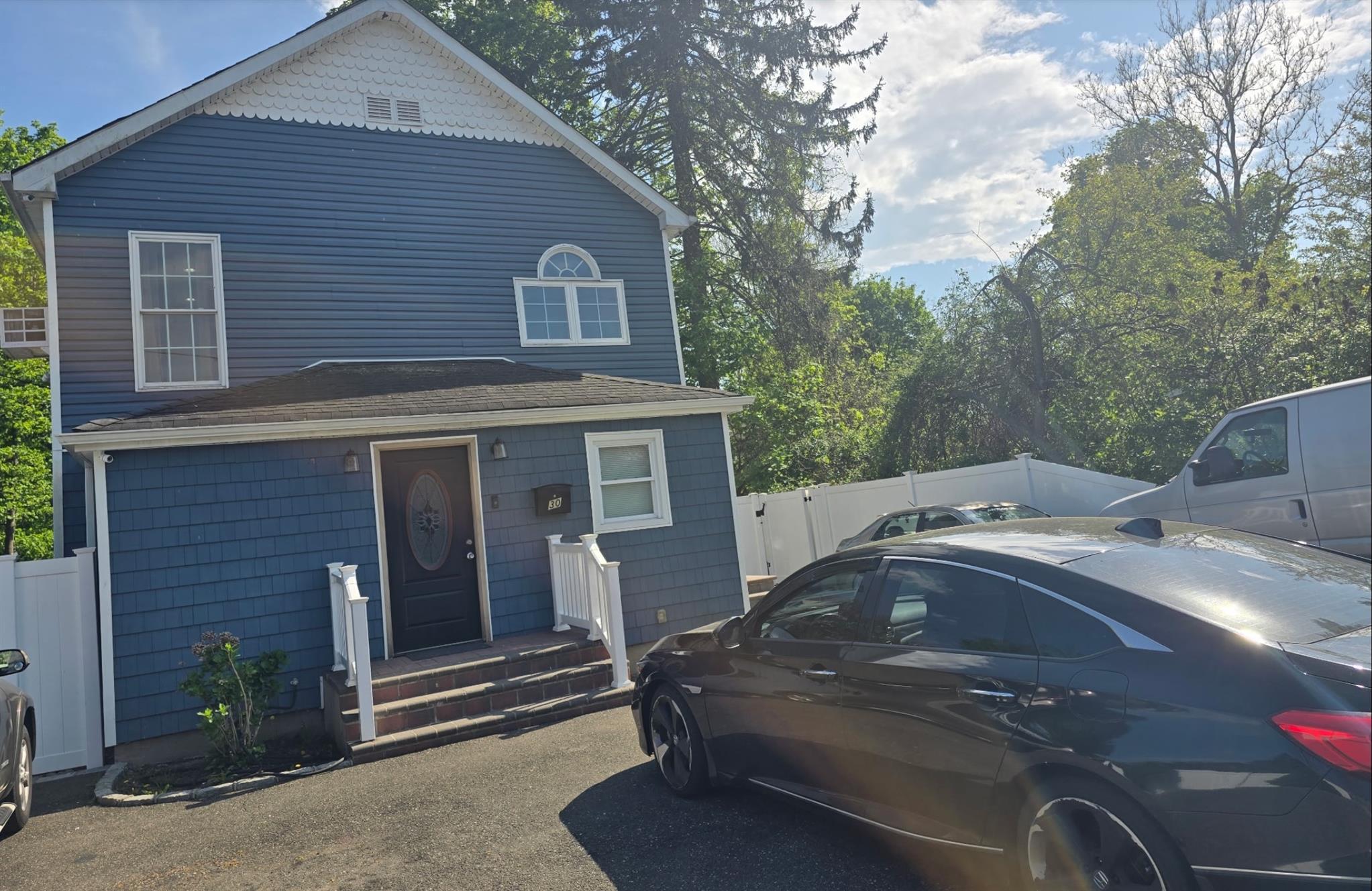 Single Family Mindres  Suffolk County, NY 11717, MLS-856953-3
