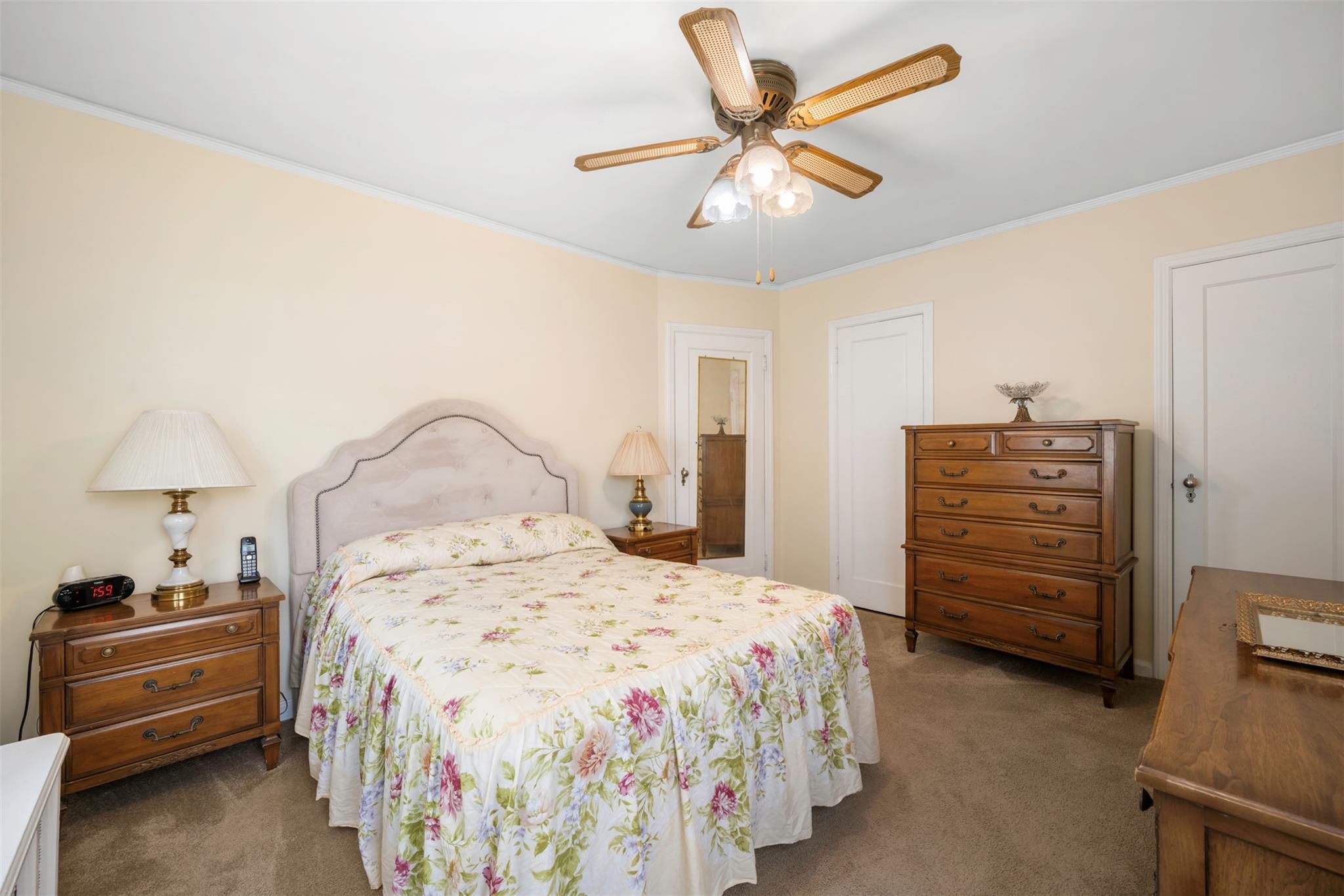 Single Family Winthrop  Nassau County, NY 11040, MLS-856963-16