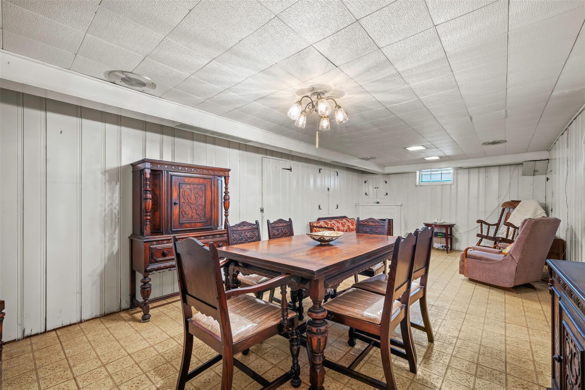 Single Family Winthrop  Nassau County, NY 11040, MLS-856963-27