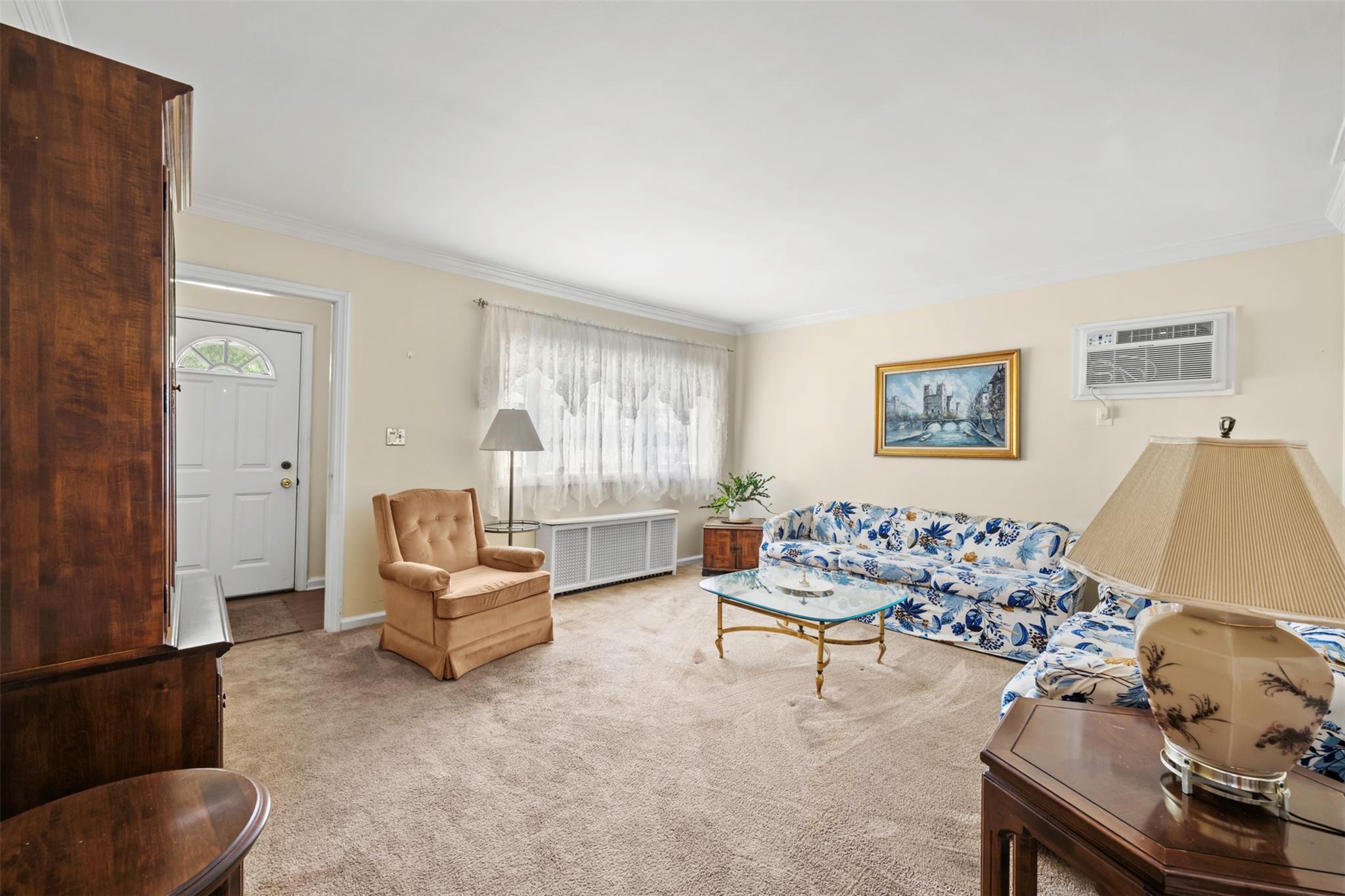 Single Family Winthrop  Nassau County, NY 11040, MLS-856963-6