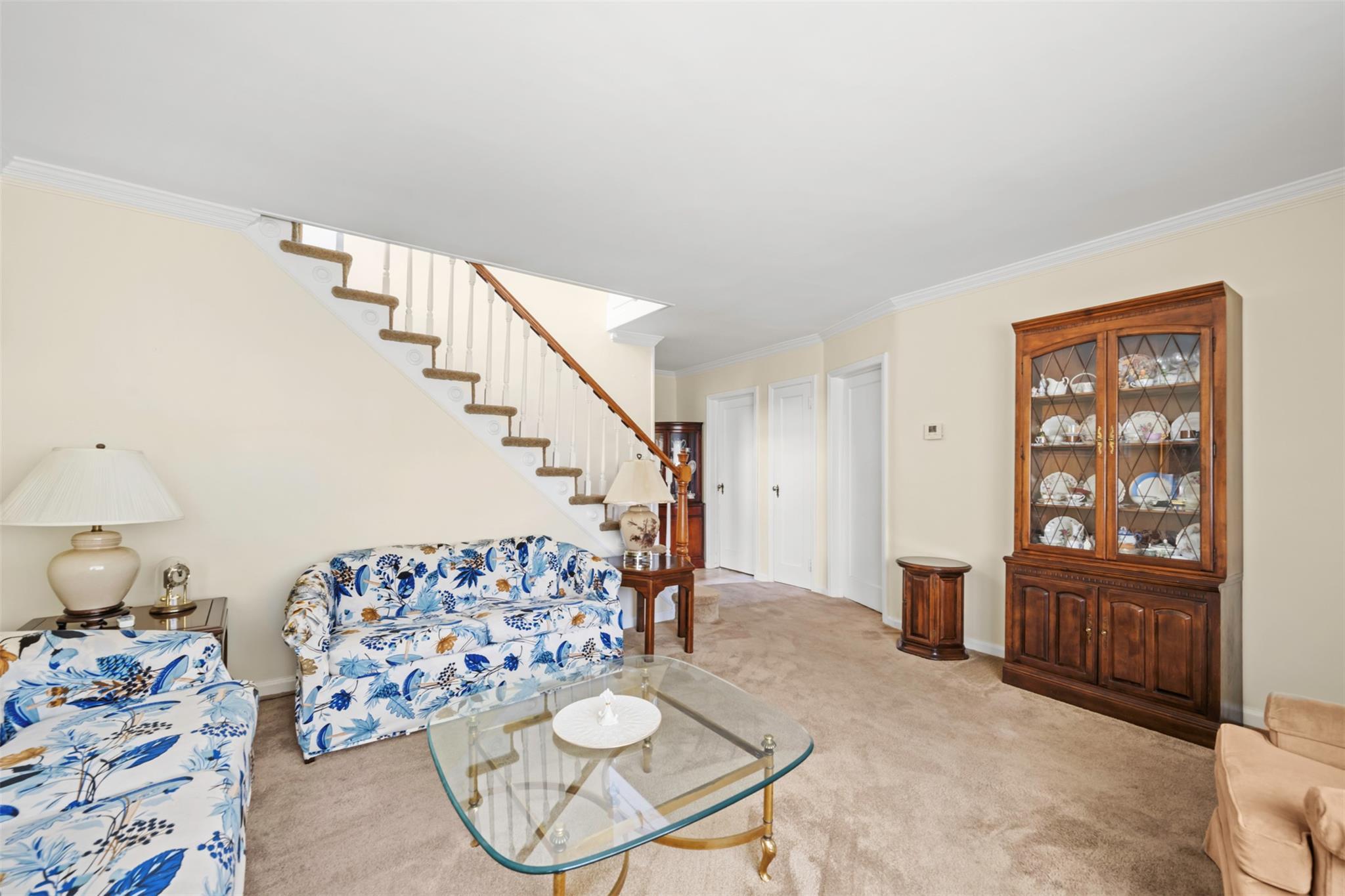 Single Family Winthrop  Nassau County, NY 11040, MLS-856963-8