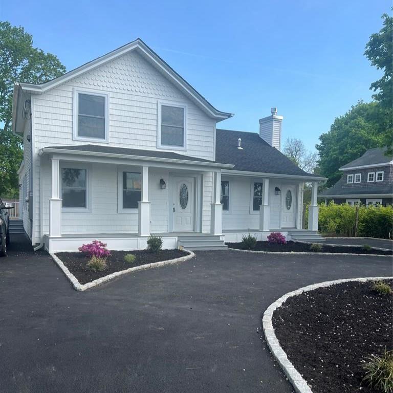 Single Family Main  Suffolk County, NY 11939, MLS-856972-2