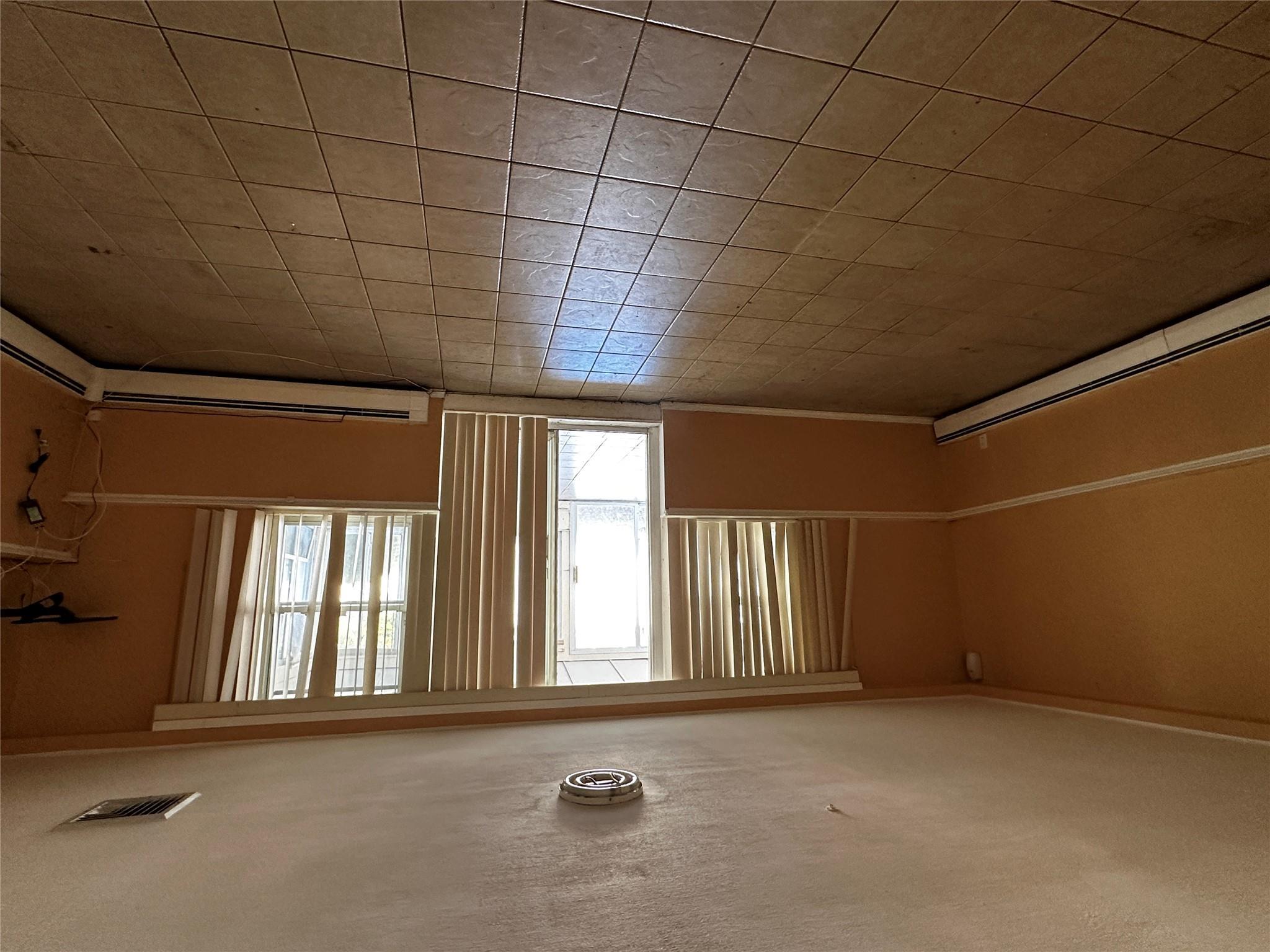Single Family Eastfield  Nassau County, NY 11590, MLS-856996-17