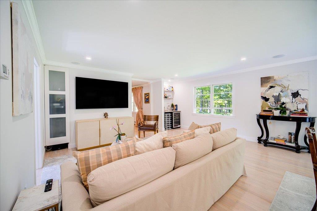 Single Family Schultz Hill  Dutchess County, NY 12580, MLS-856998-21