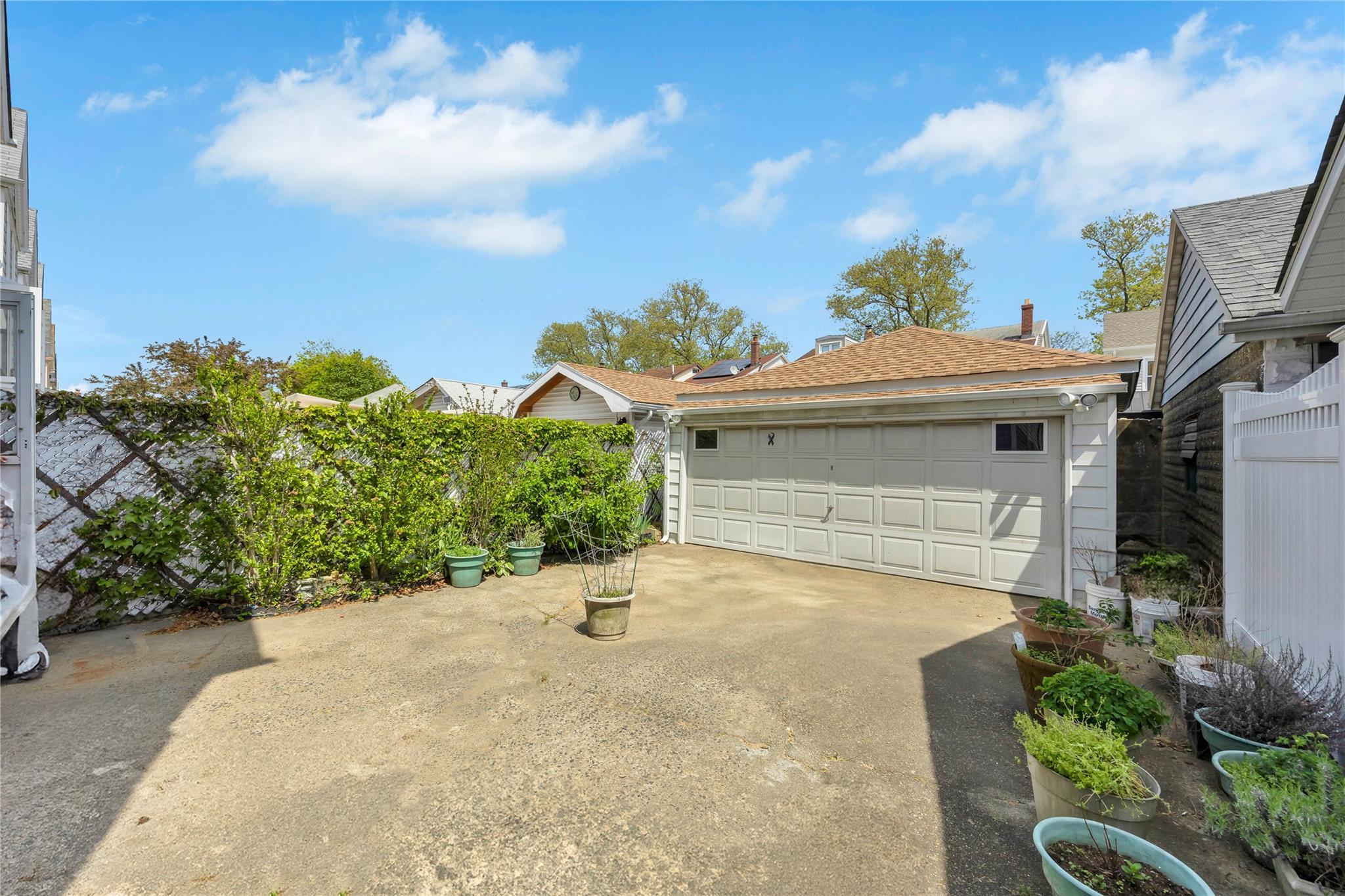 Single Family 116th  Queens, NY 11420, MLS-857008-3