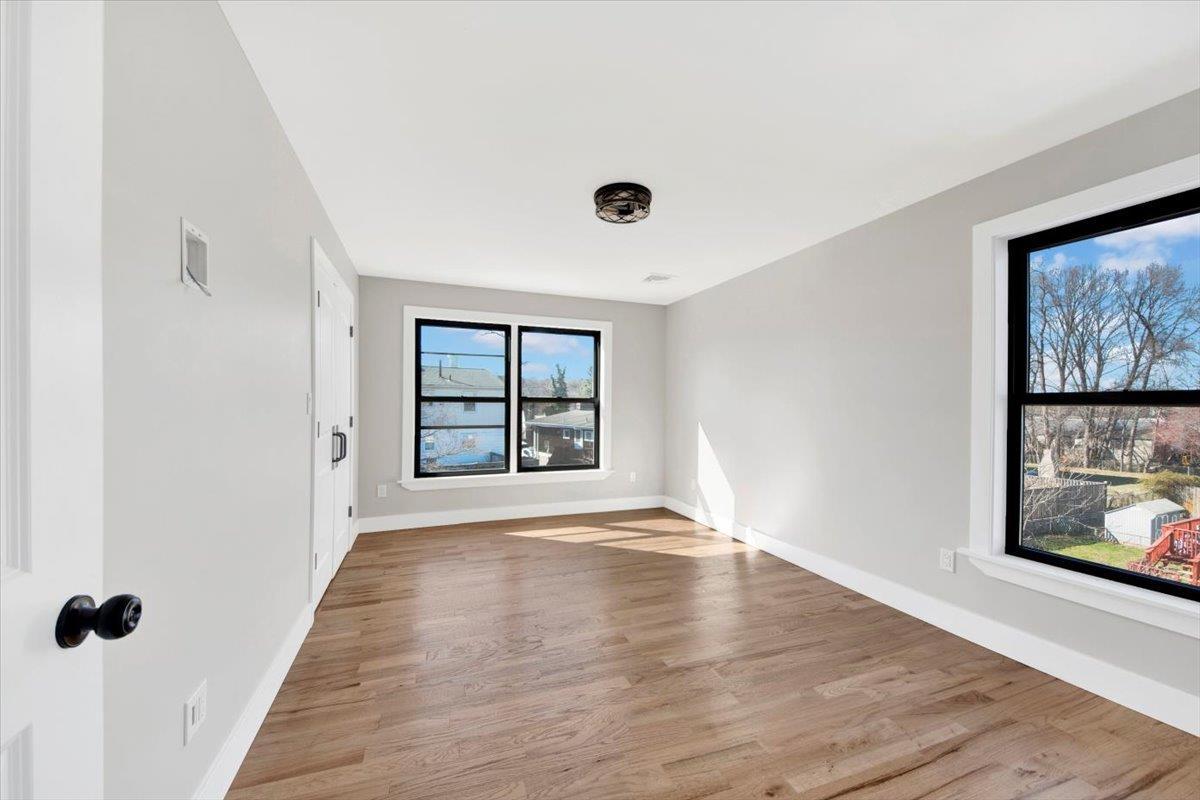 Single Family Bretton  Westchester County, NY 10710, MLS-857048-13
