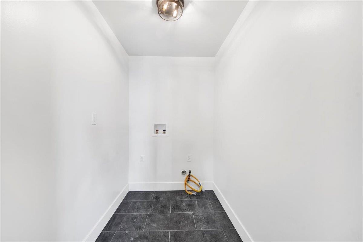 Single Family Bretton  Westchester County, NY 10710, MLS-857048-16