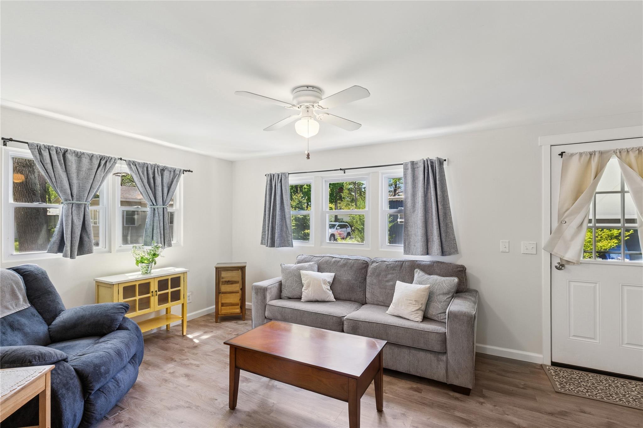 Single Family Riverleigh Avenue  Suffolk County, NY 11901, MLS-857066-10