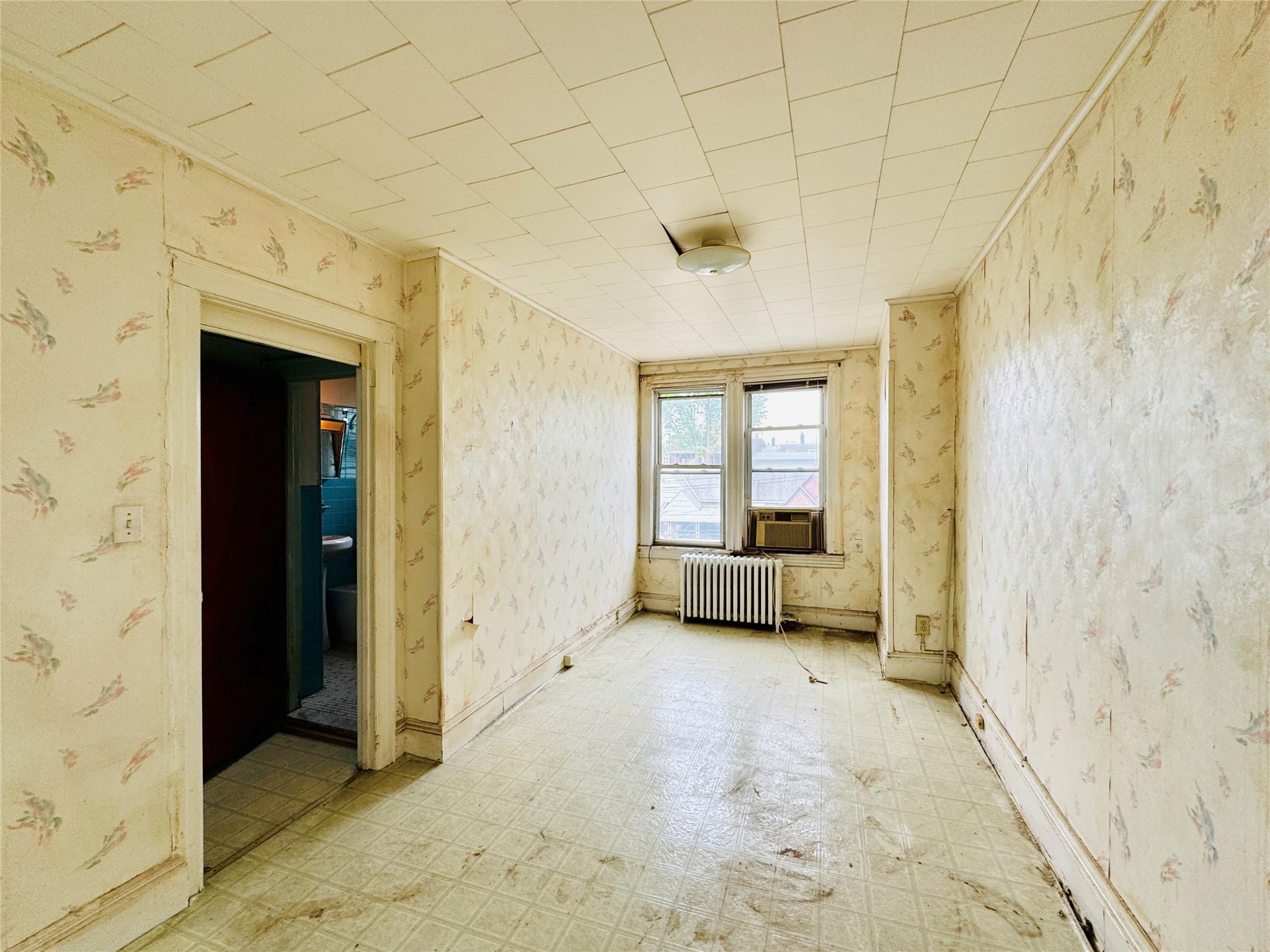 Single Family 52nd  Queens, NY 11378, MLS-857109-10