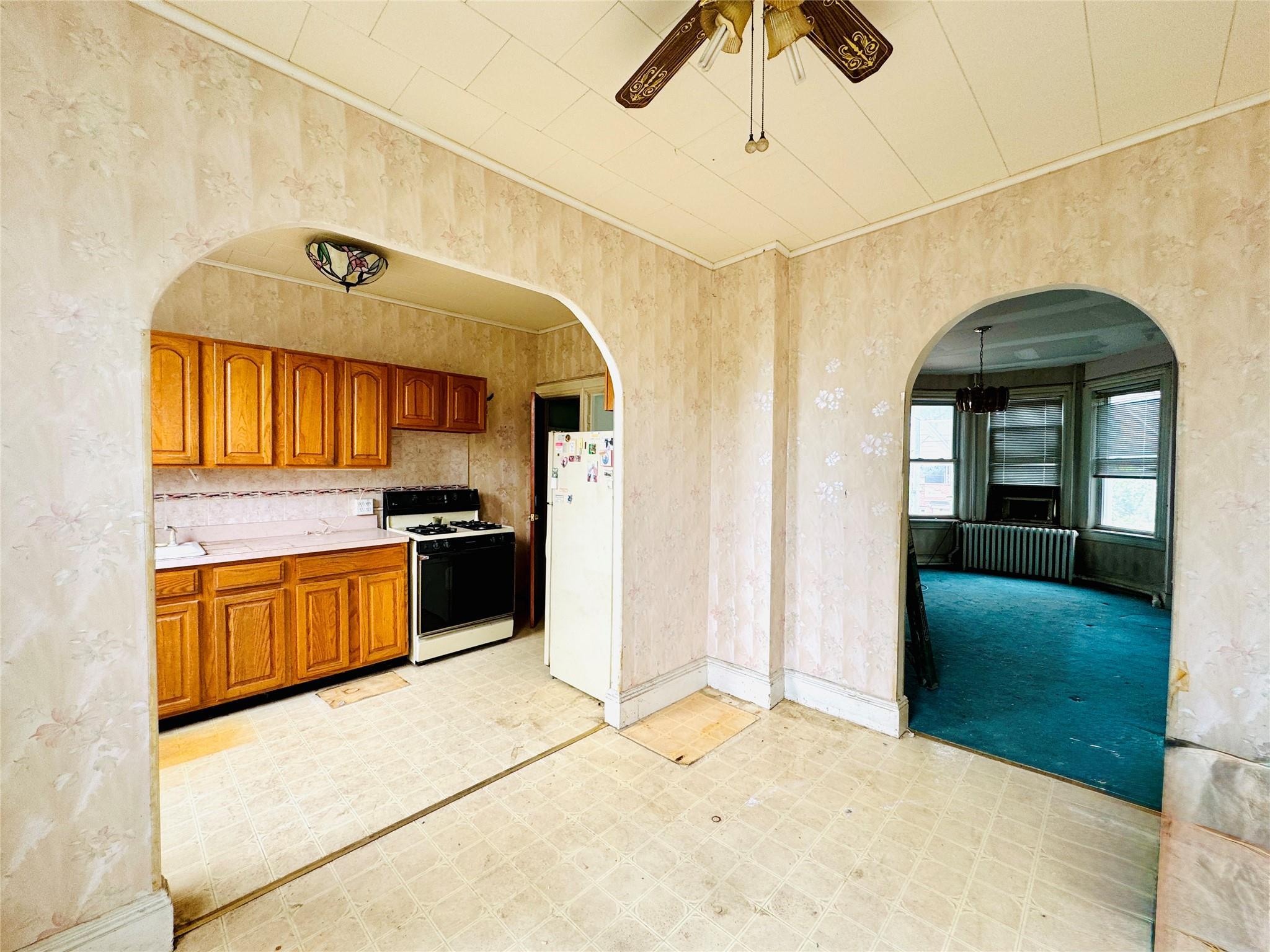 Single Family 52nd  Queens, NY 11378, MLS-857109-4