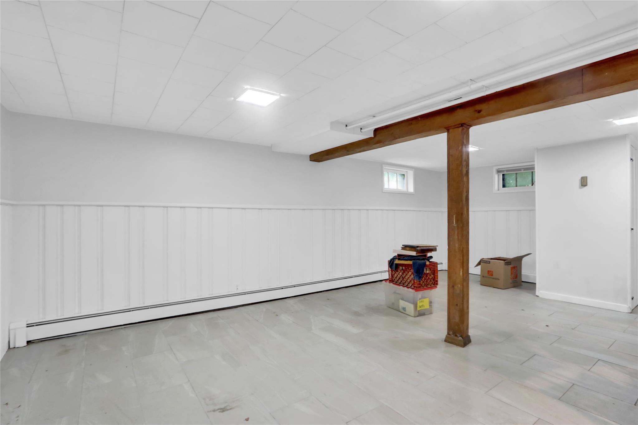 Single Family Inwood  Nassau County, NY 11542, MLS-857111-23