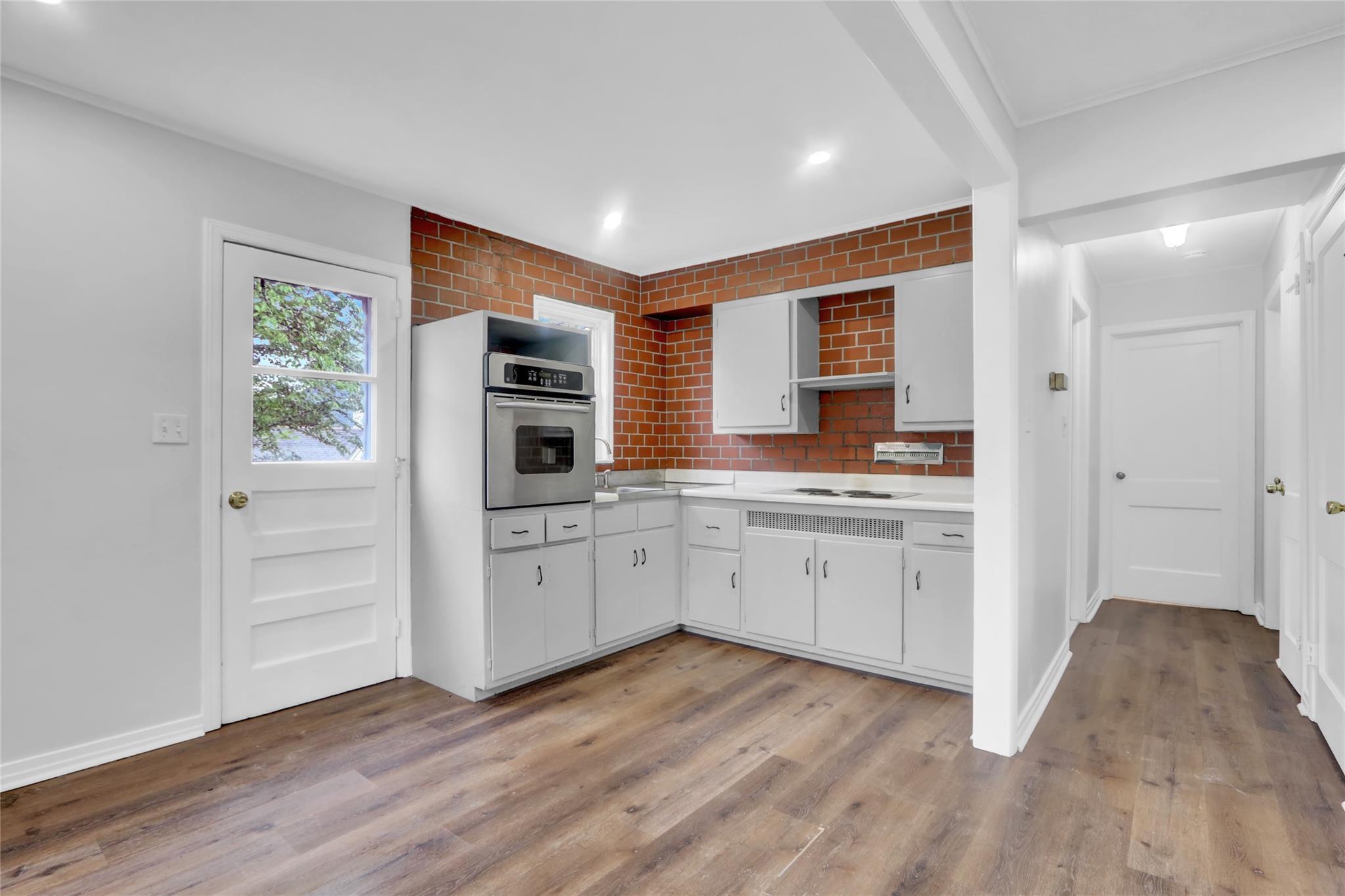 Single Family Inwood  Nassau County, NY 11542, MLS-857111-6