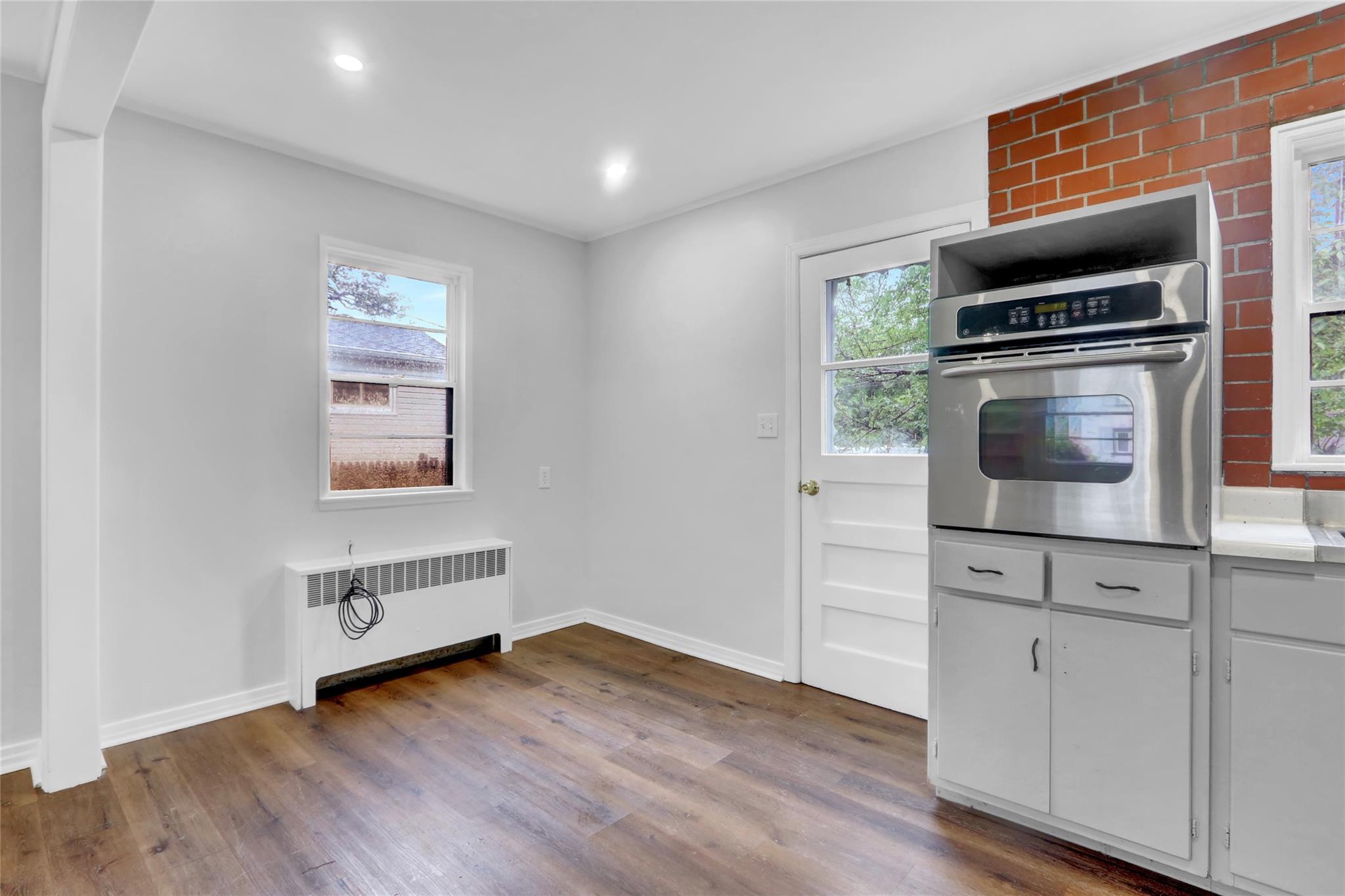 Single Family Inwood  Nassau County, NY 11542, MLS-857111-7
