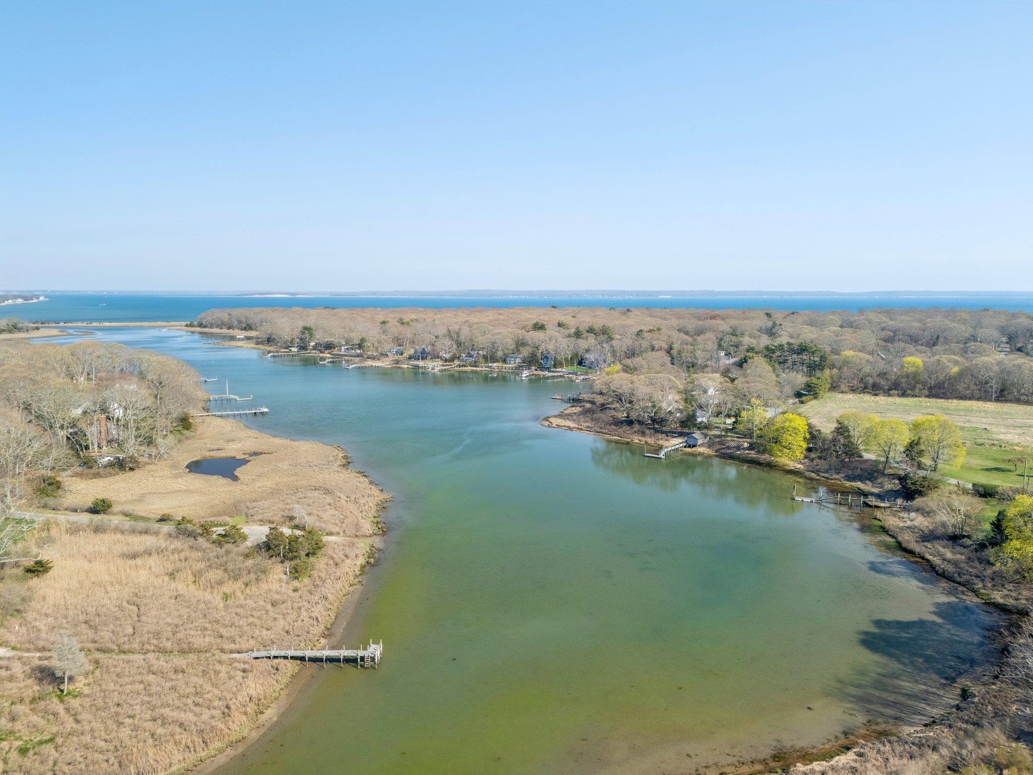Single Family Indian Neck  Suffolk County, NY 11958, MLS-857115-33