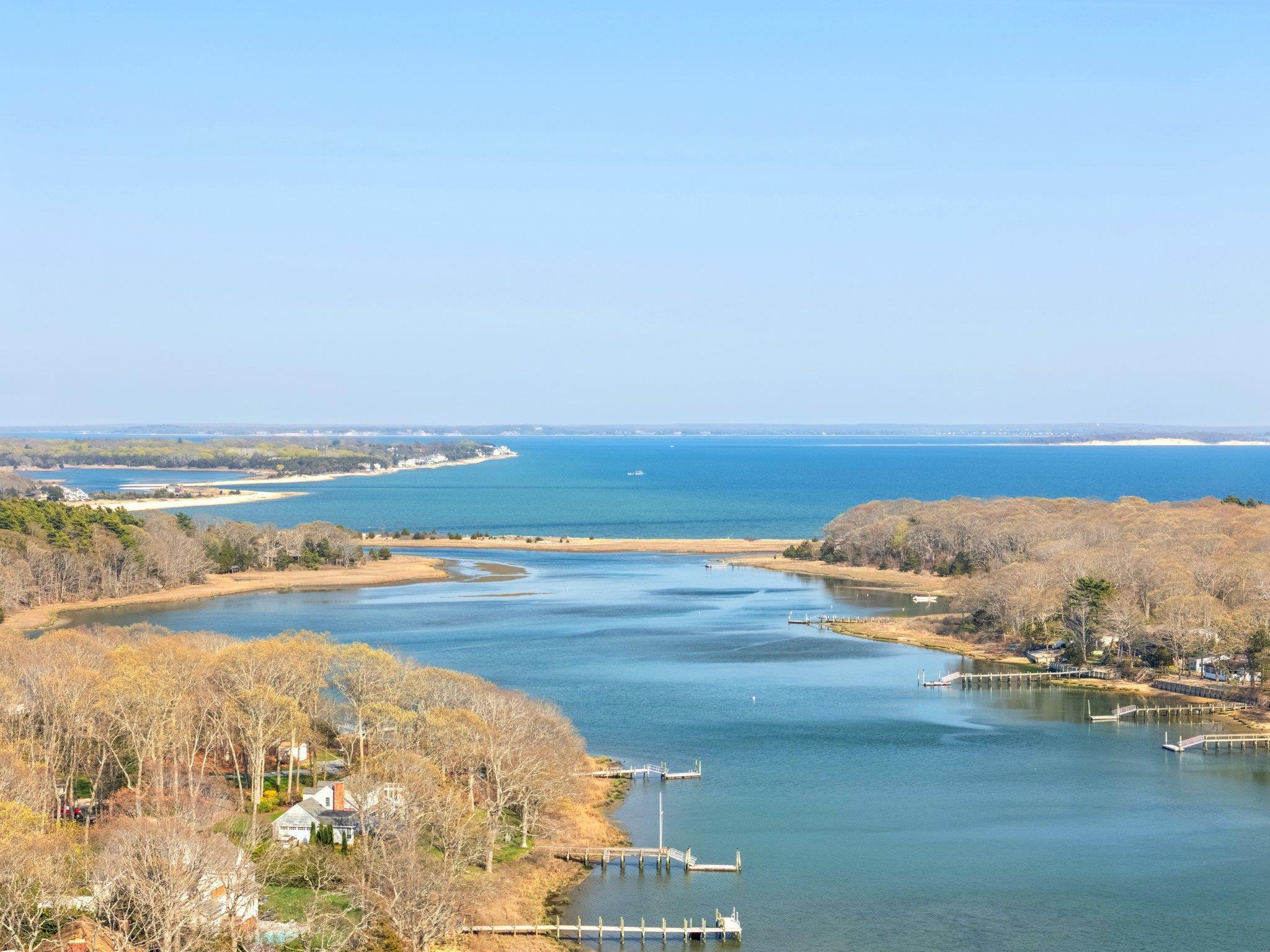 Single Family Indian Neck  Suffolk County, NY 11958, MLS-857115-34