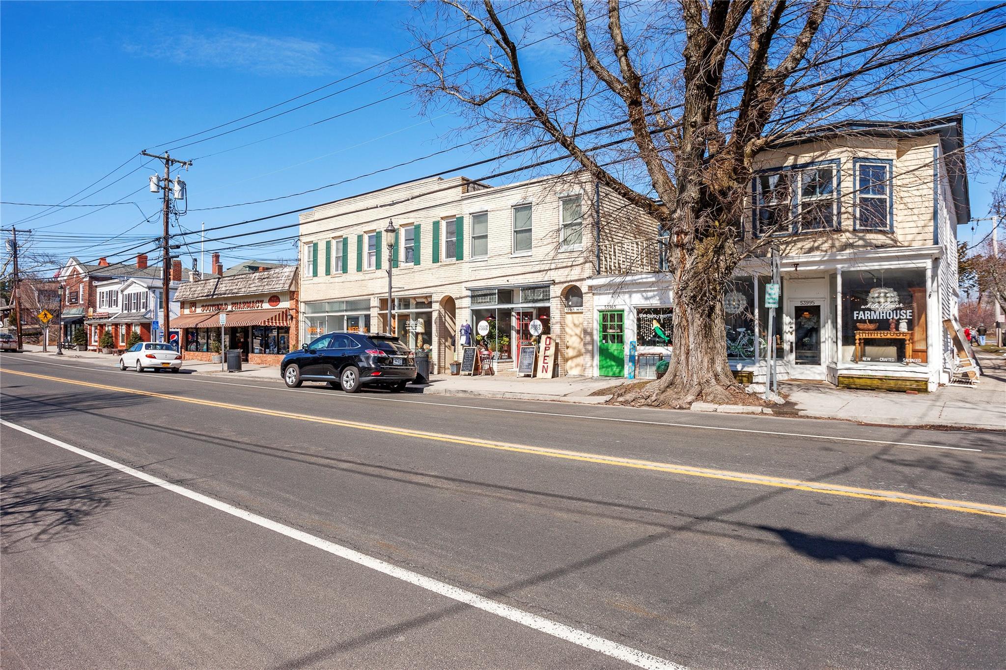 Single Family Indian Neck  Suffolk County, NY 11958, MLS-857115-42