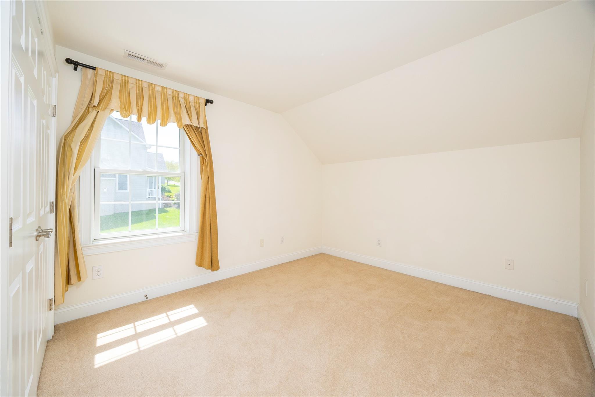 Single Family Ridgeline  Dutchess County, NY 12603, MLS-857133-30