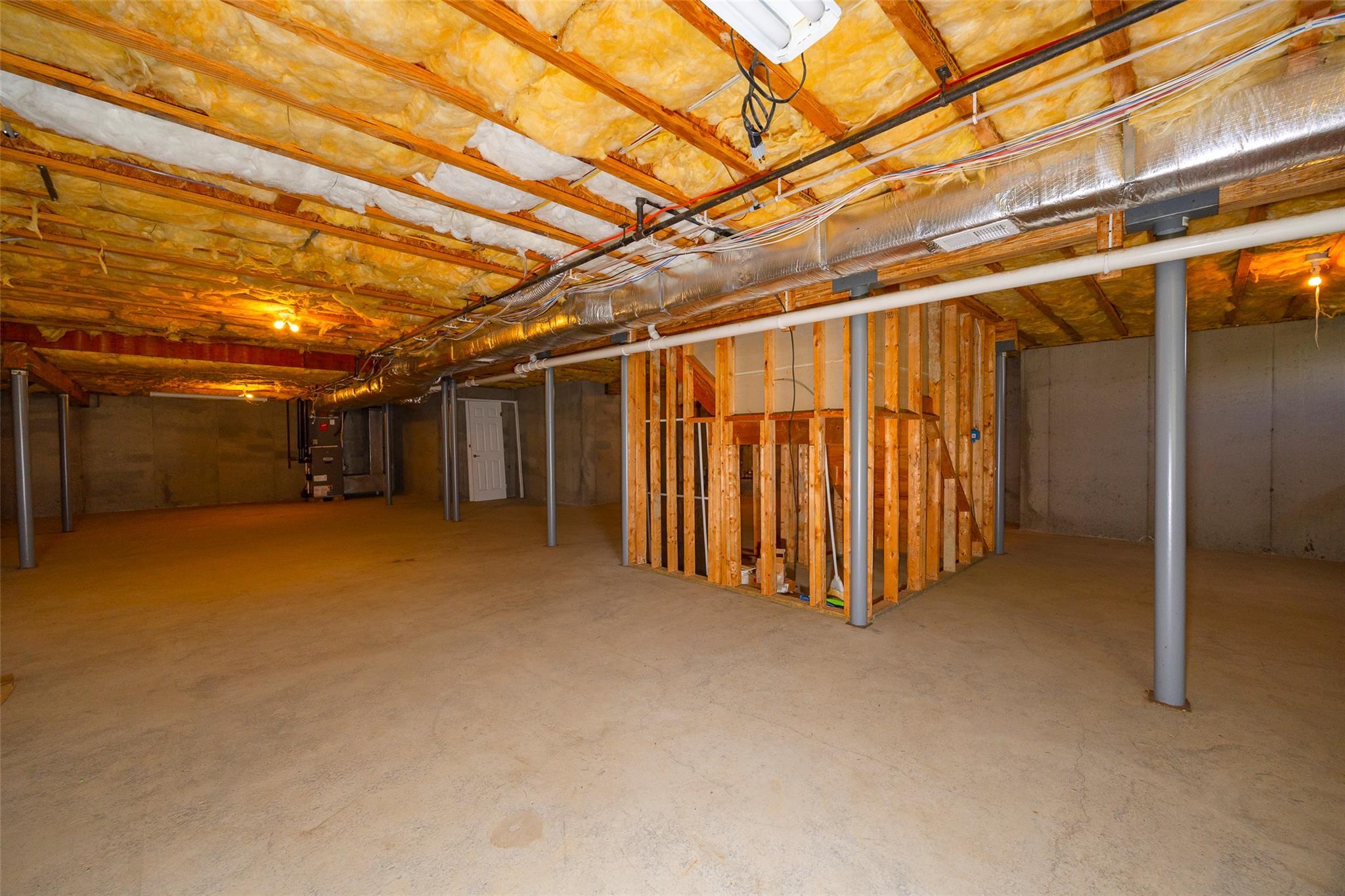Single Family Ridgeline  Dutchess County, NY 12603, MLS-857133-33