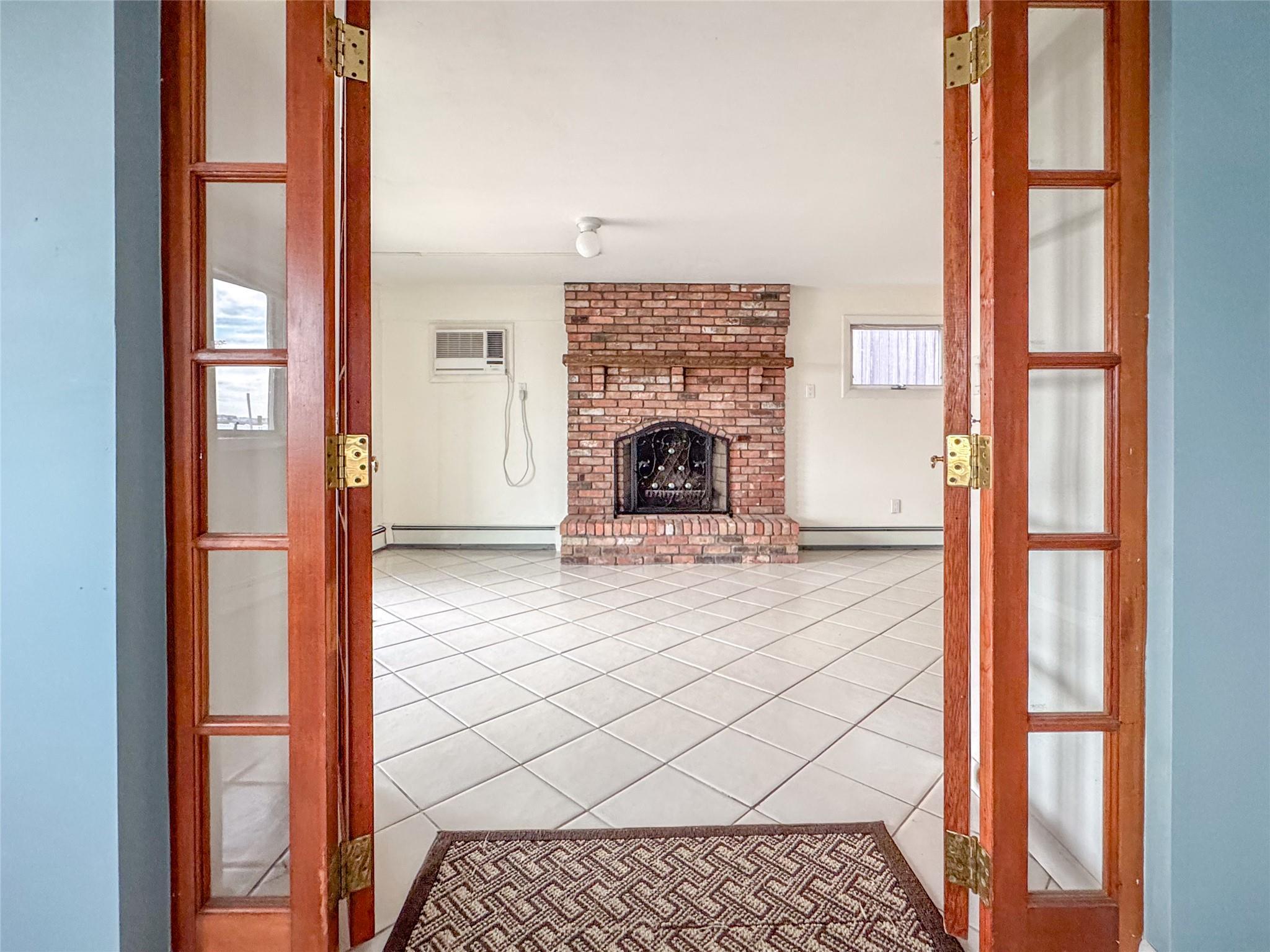 Single Family Block  Nassau County, NY 11558, MLS-857144-22