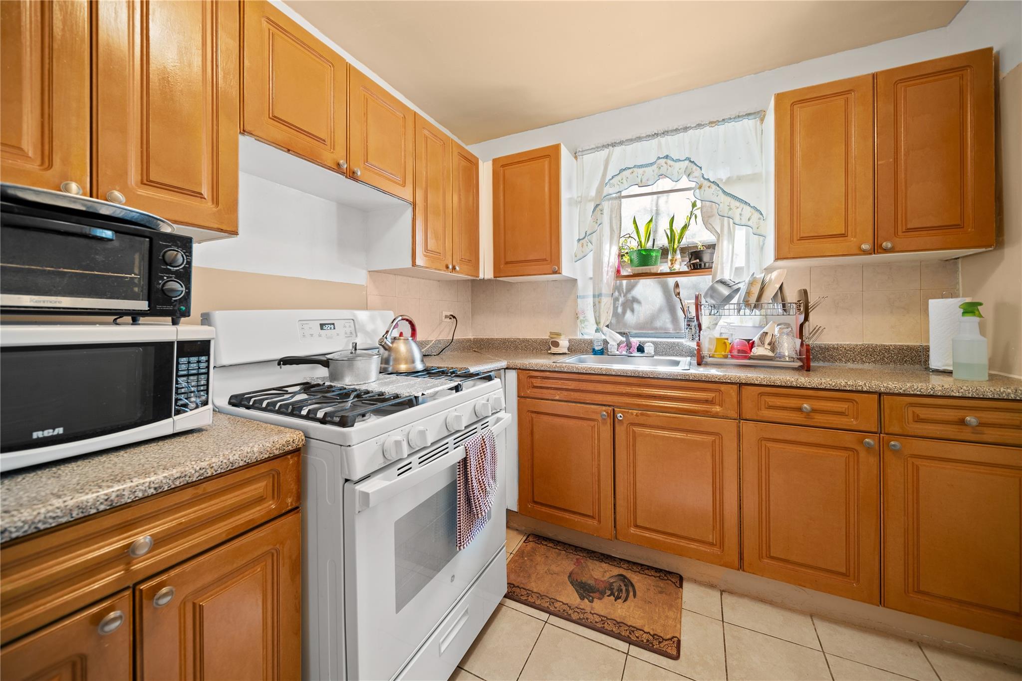 Coop East 53rd Street  Brooklyn, NY 11234, MLS-857146-5