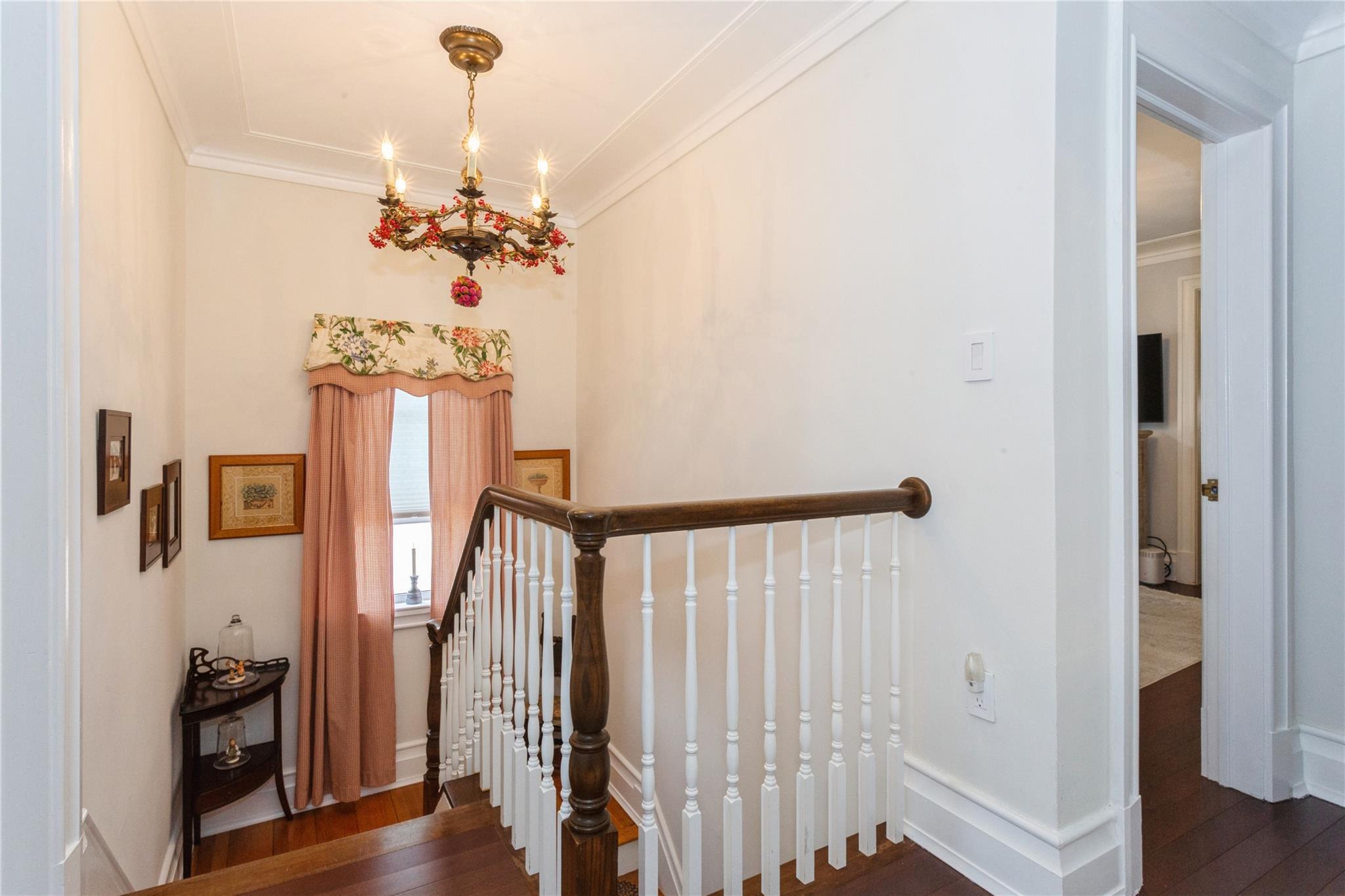 Single Family Willow  Nassau County, NY 11001, MLS-857149-19