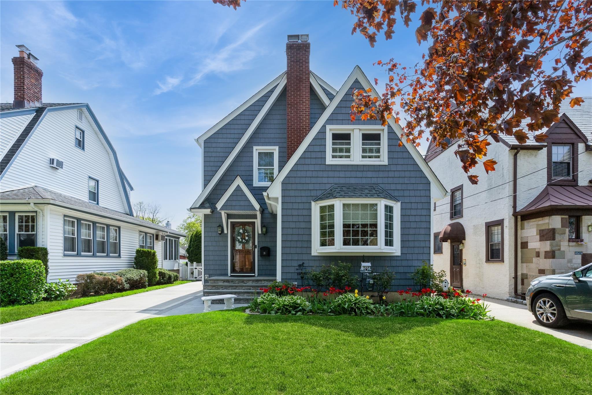 Single Family Willow  Nassau County, NY 11001, MLS-857149-35