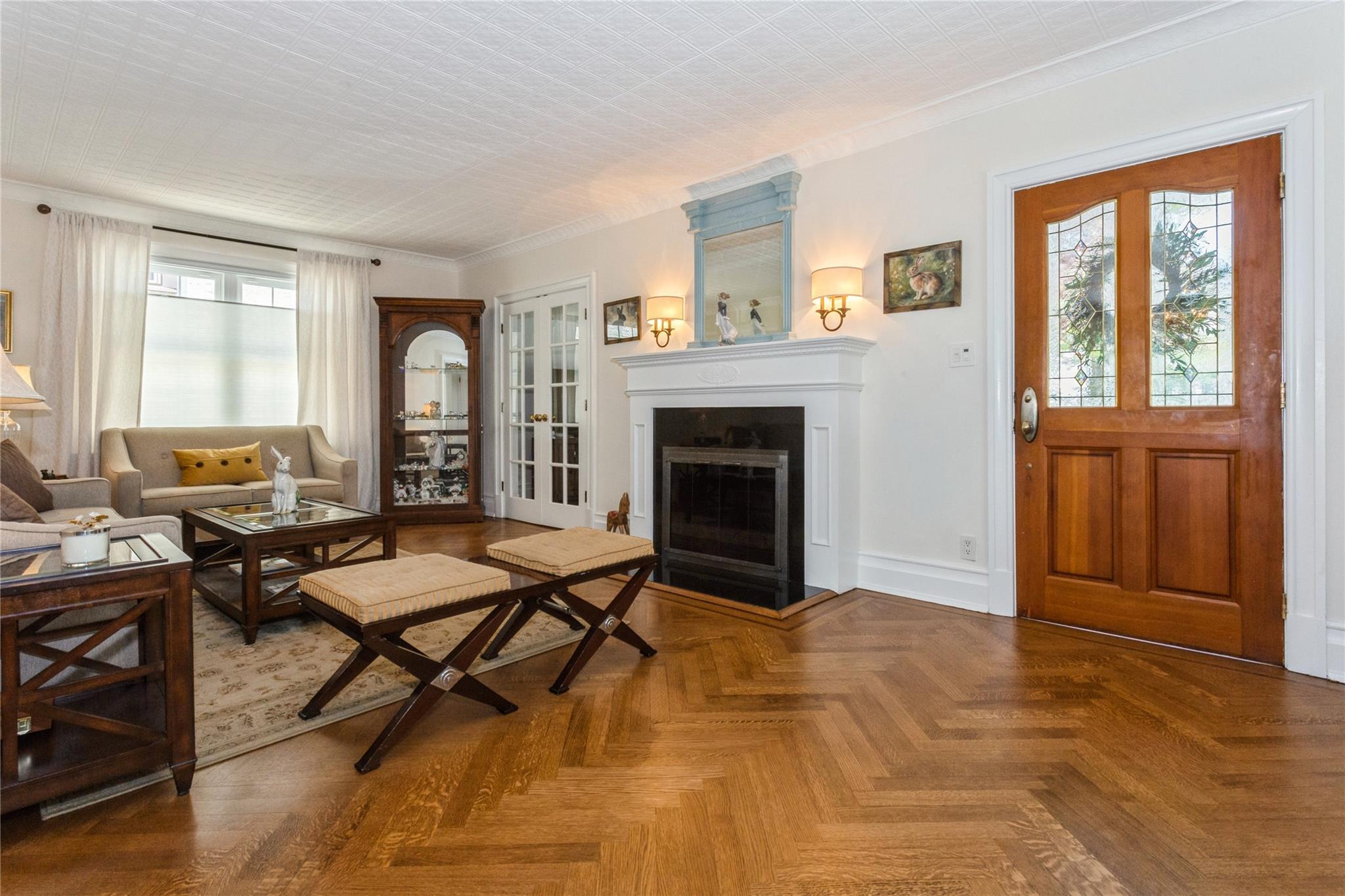 Single Family Willow  Nassau County, NY 11001, MLS-857149-4
