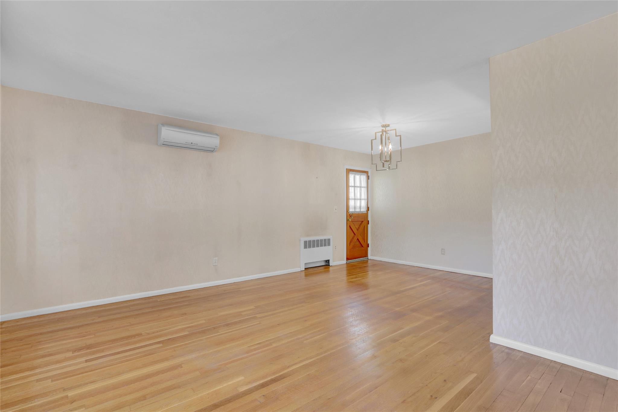 Single Family New York  Nassau County, NY 11580, MLS-857153-5