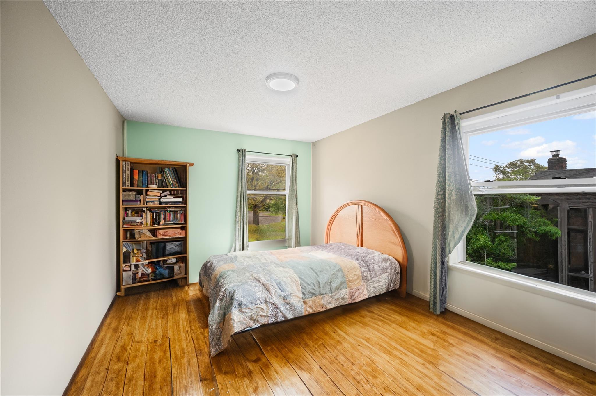 Single Family Cantiague Rock  Nassau County, NY 11590, MLS-857161-6