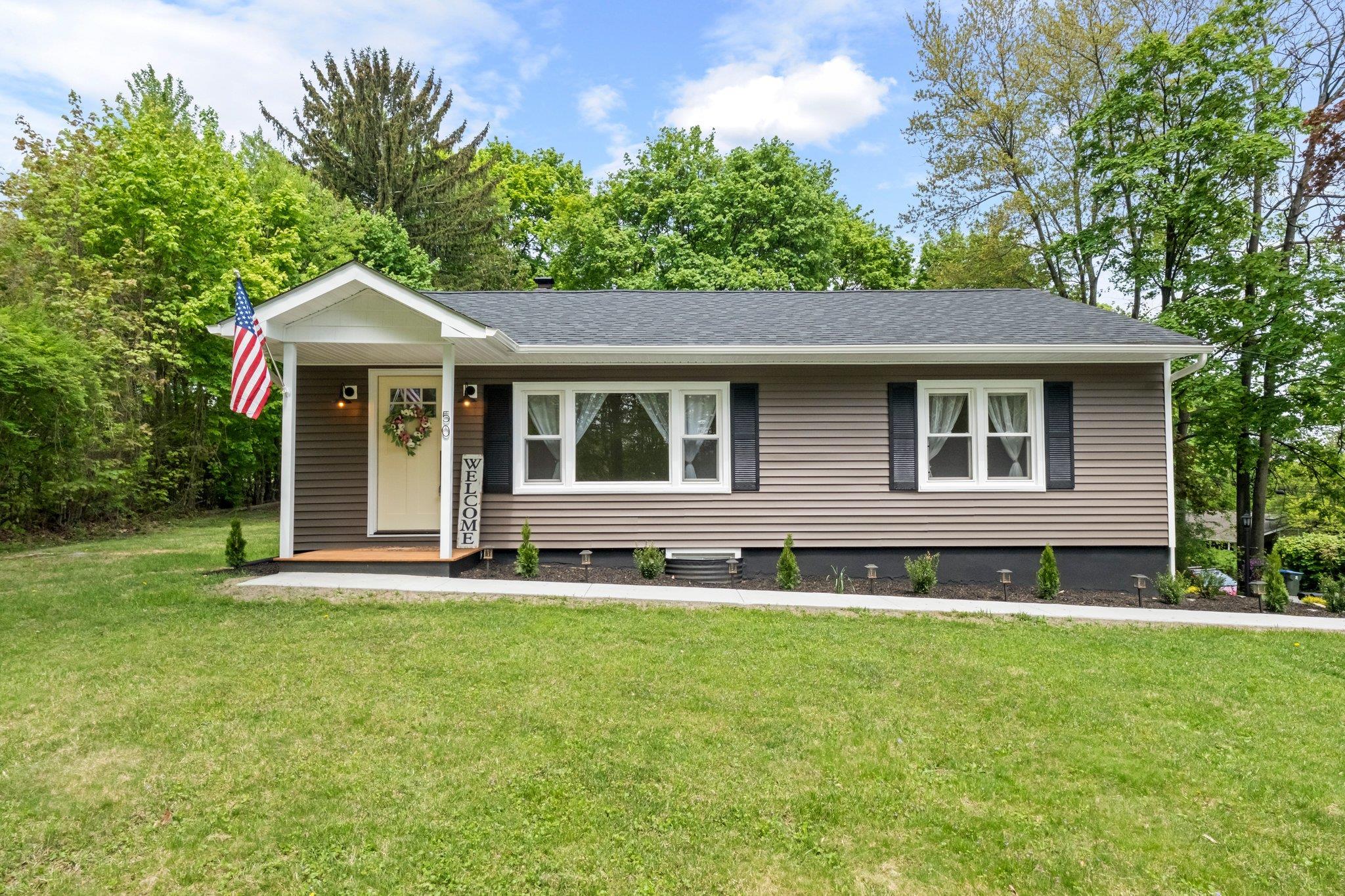 Single Family Stewart  Orange County, NY 12550, MLS-857164-2