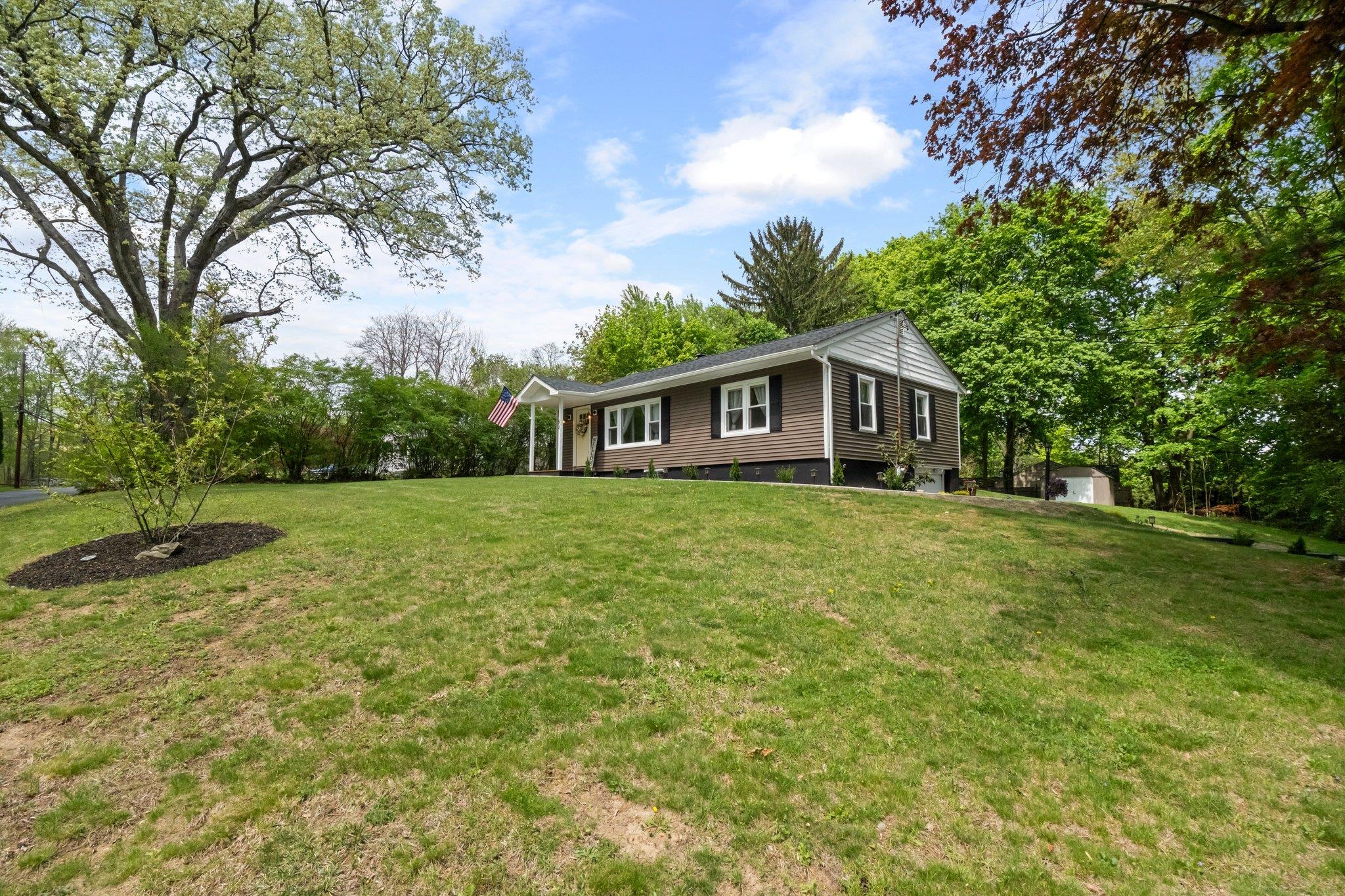 Single Family Stewart  Orange County, NY 12550, MLS-857164-32