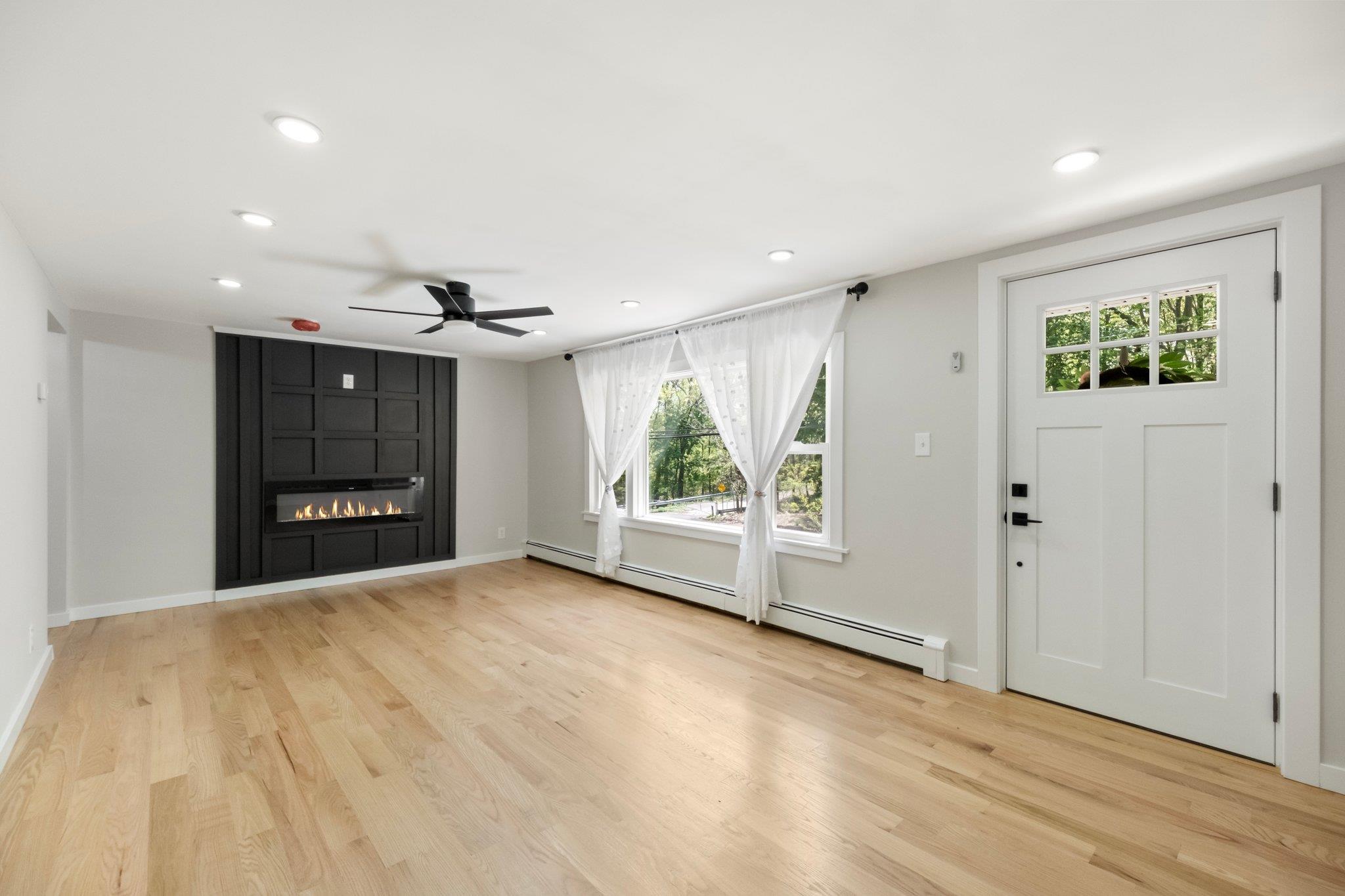Single Family Stewart  Orange County, NY 12550, MLS-857164-7