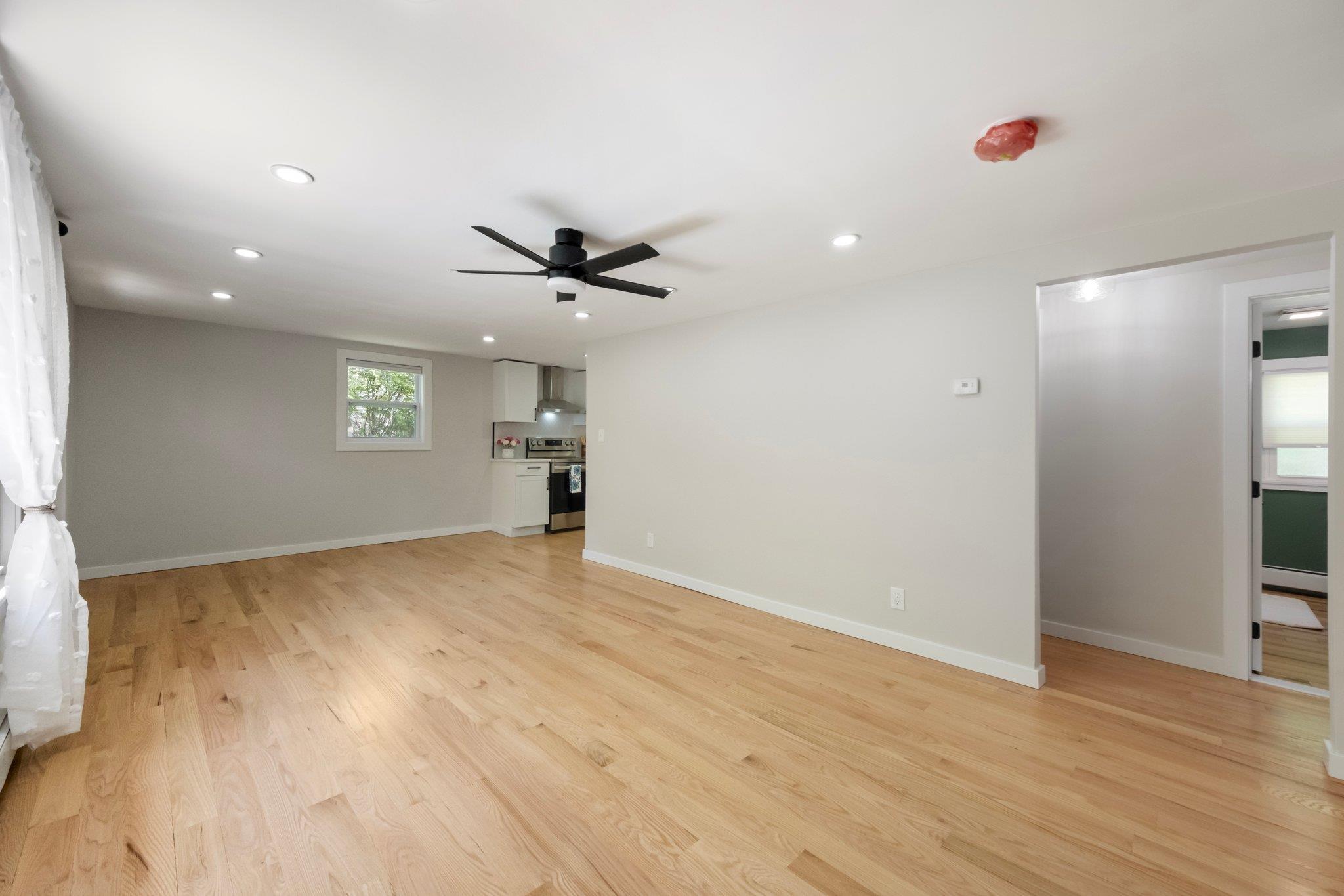 Single Family Stewart  Orange County, NY 12550, MLS-857164-9