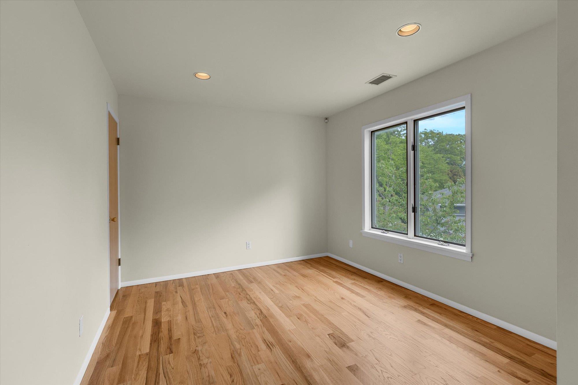 Single Family Heiko  Suffolk County, NY 11768, MLS-857175-19