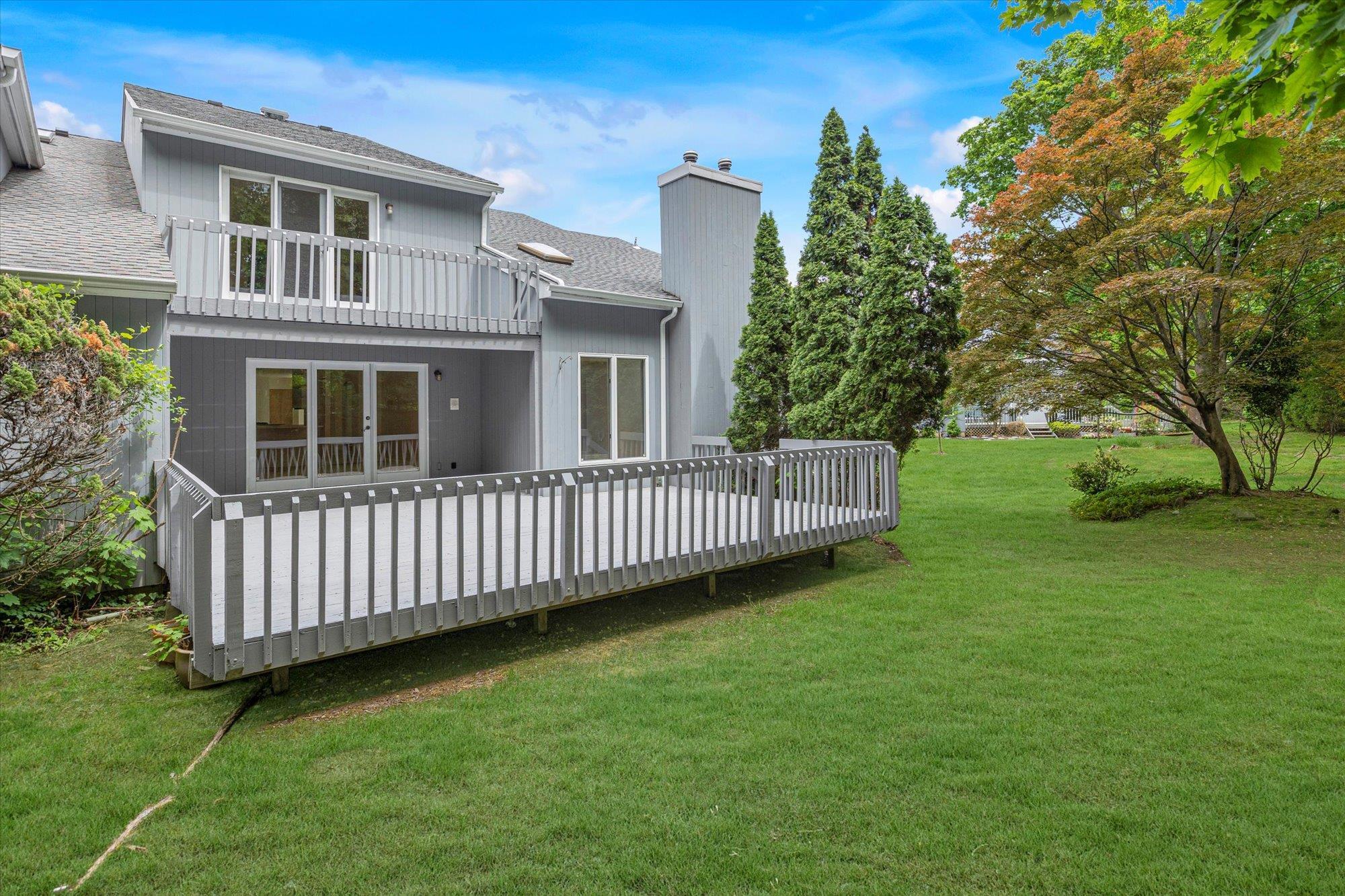 Single Family Heiko  Suffolk County, NY 11768, MLS-857175-32